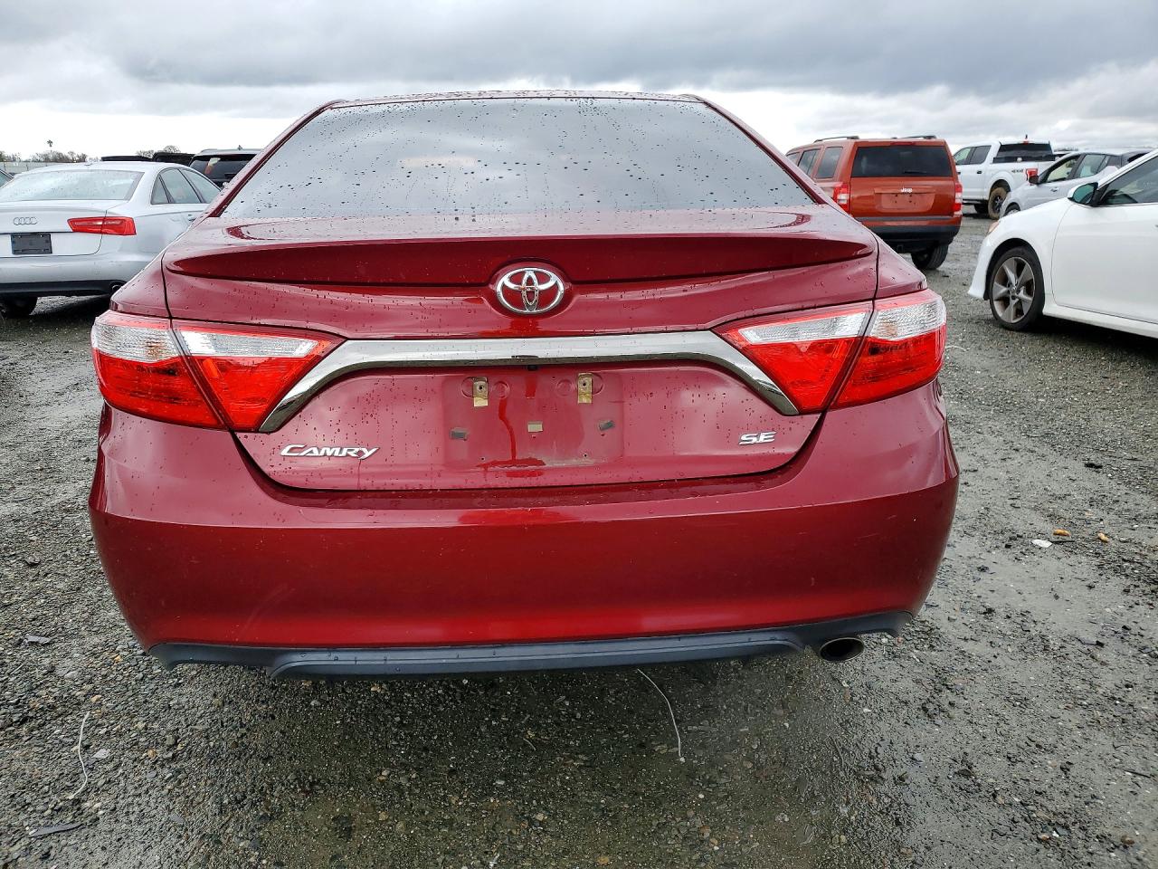 2015 Toyota Camry Se Burgundy vin: 4T1BF1FK5FU992672