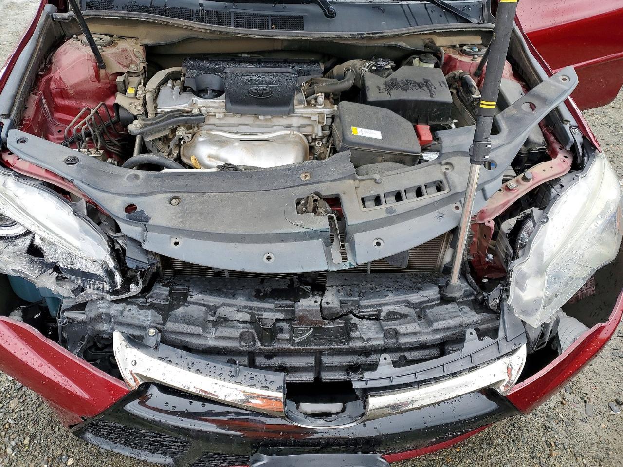 2015 Toyota Camry Se Burgundy vin: 4T1BF1FK5FU992672