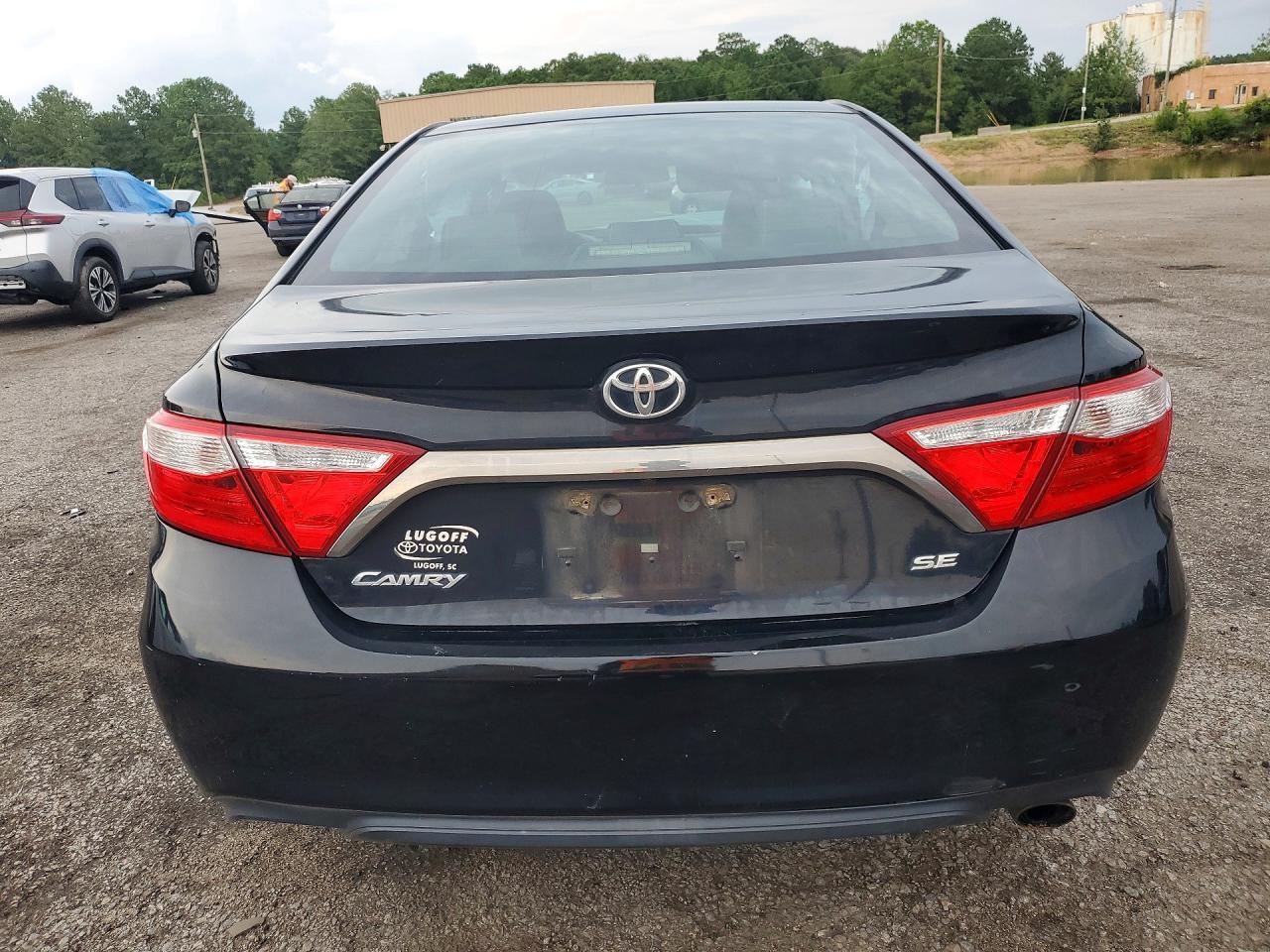 2016 Toyota Camry Se Black vin: 4T1BF1FK5GU125936