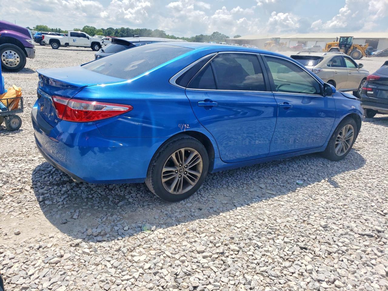 2017 Toyota Camry Se Blue vin: 4T1BF1FK5HU675851