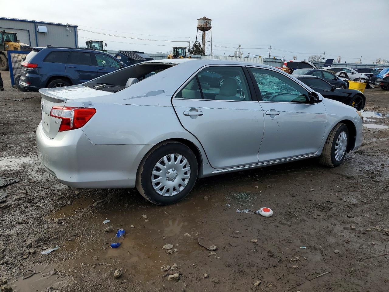2012 Toyota Camry Le Silver vin: 4T1BF1FK6CU006013
