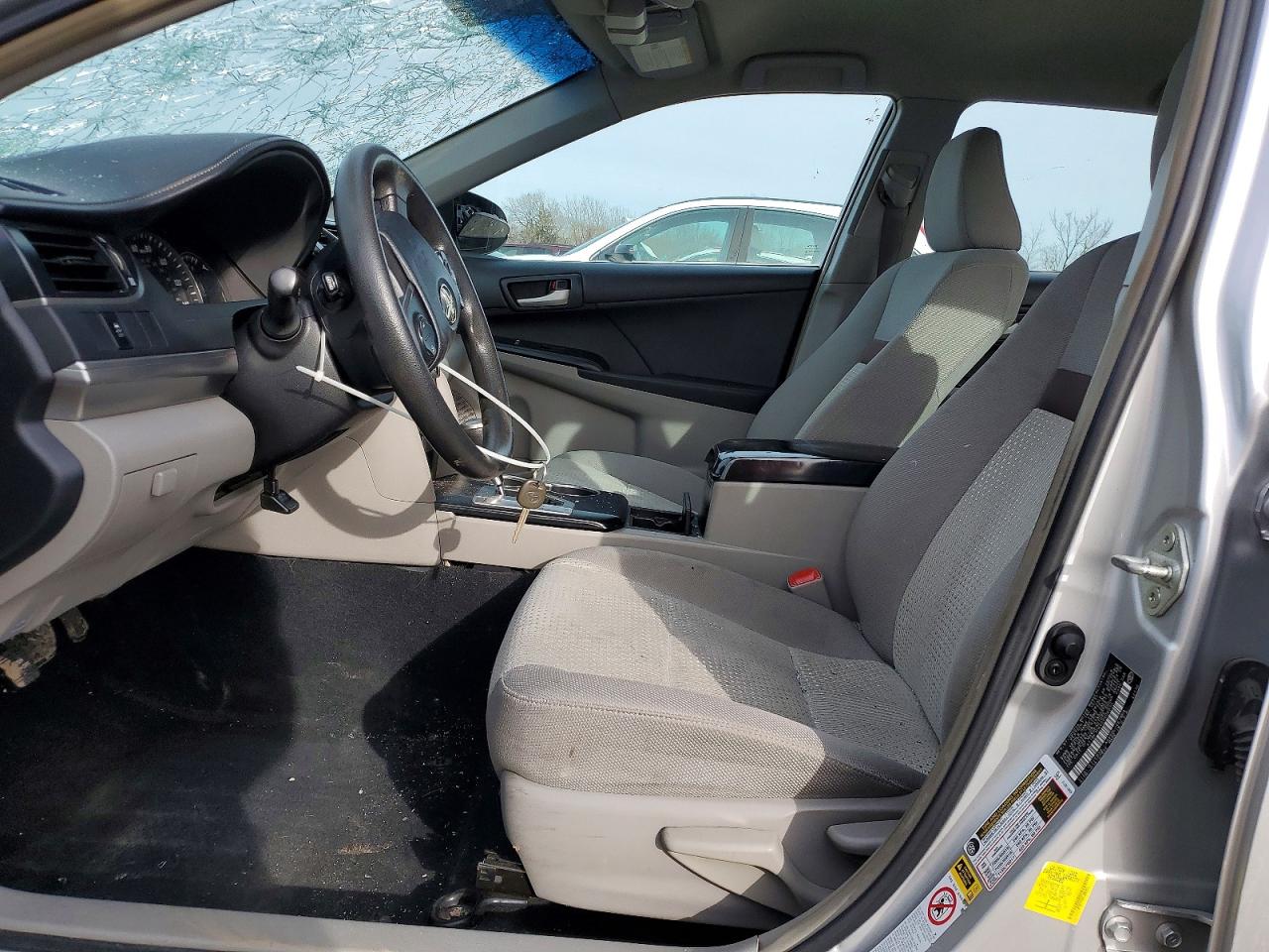 2012 Toyota Camry Le Silver vin: 4T1BF1FK6CU006013