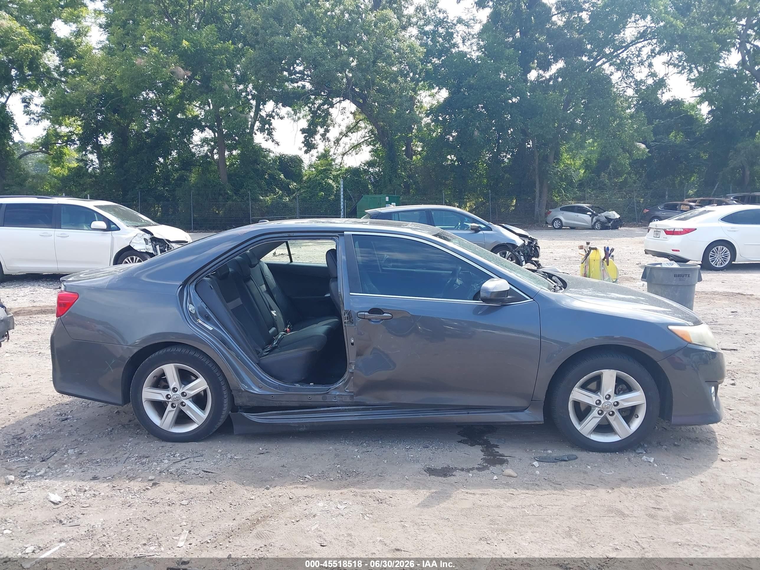 2012 Toyota Camry Se Gray vin: 4T1BF1FK6CU010188
