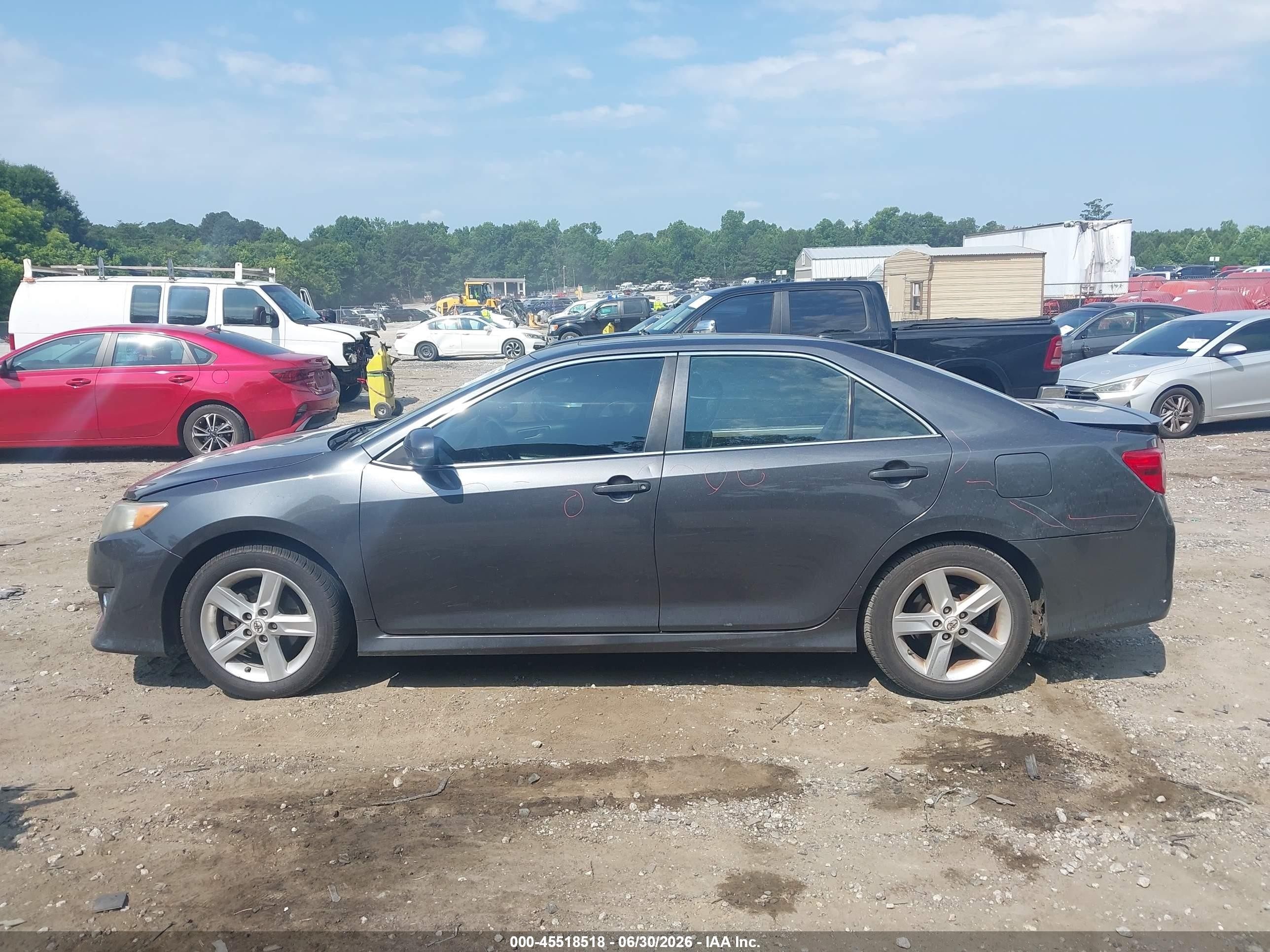 2012 Toyota Camry Se Gray vin: 4T1BF1FK6CU010188