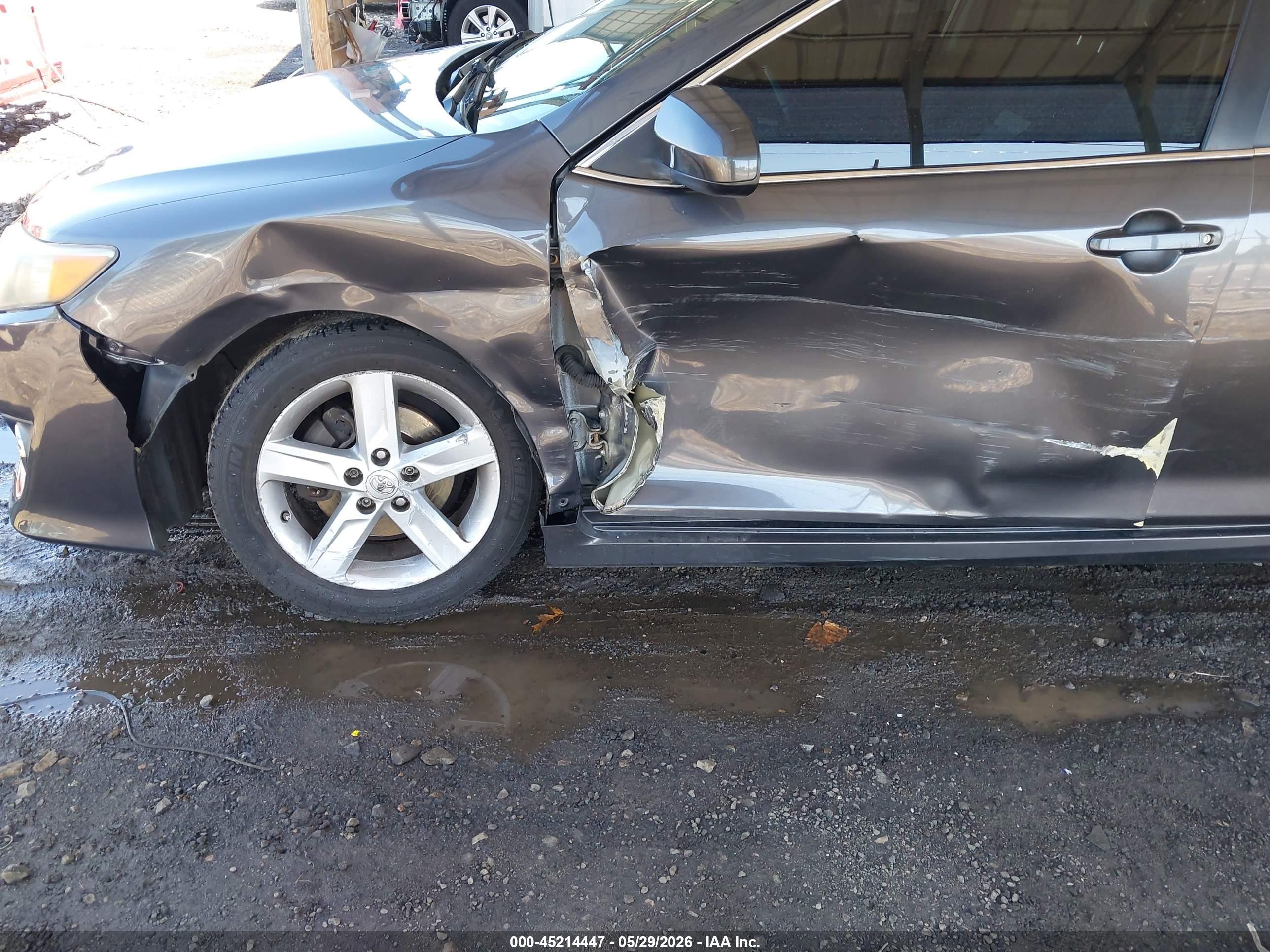 2012 Toyota Camry Se Серый vin: 4T1BF1FK6CU017142