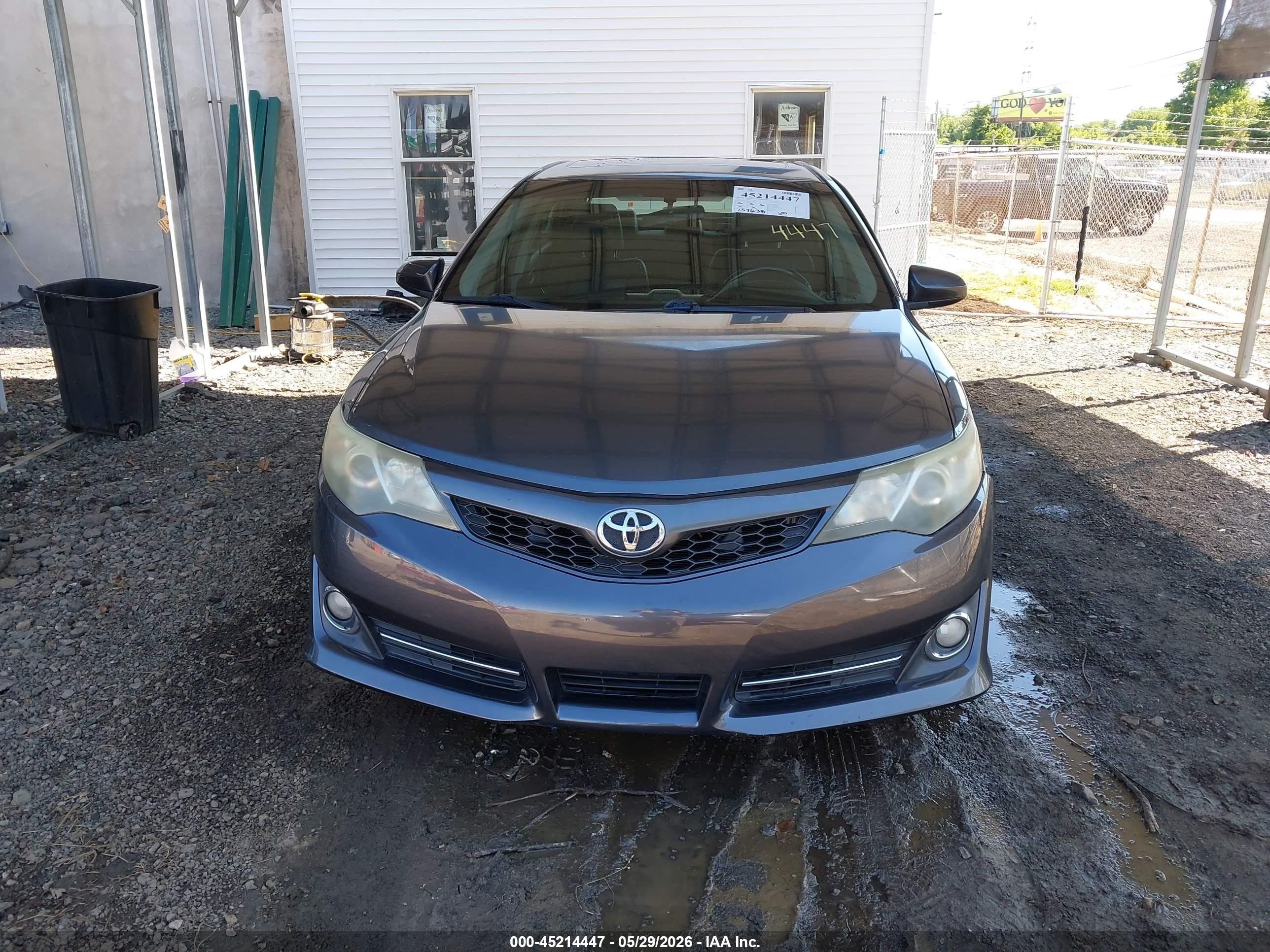 2012 Toyota Camry Se Серый vin: 4T1BF1FK6CU017142