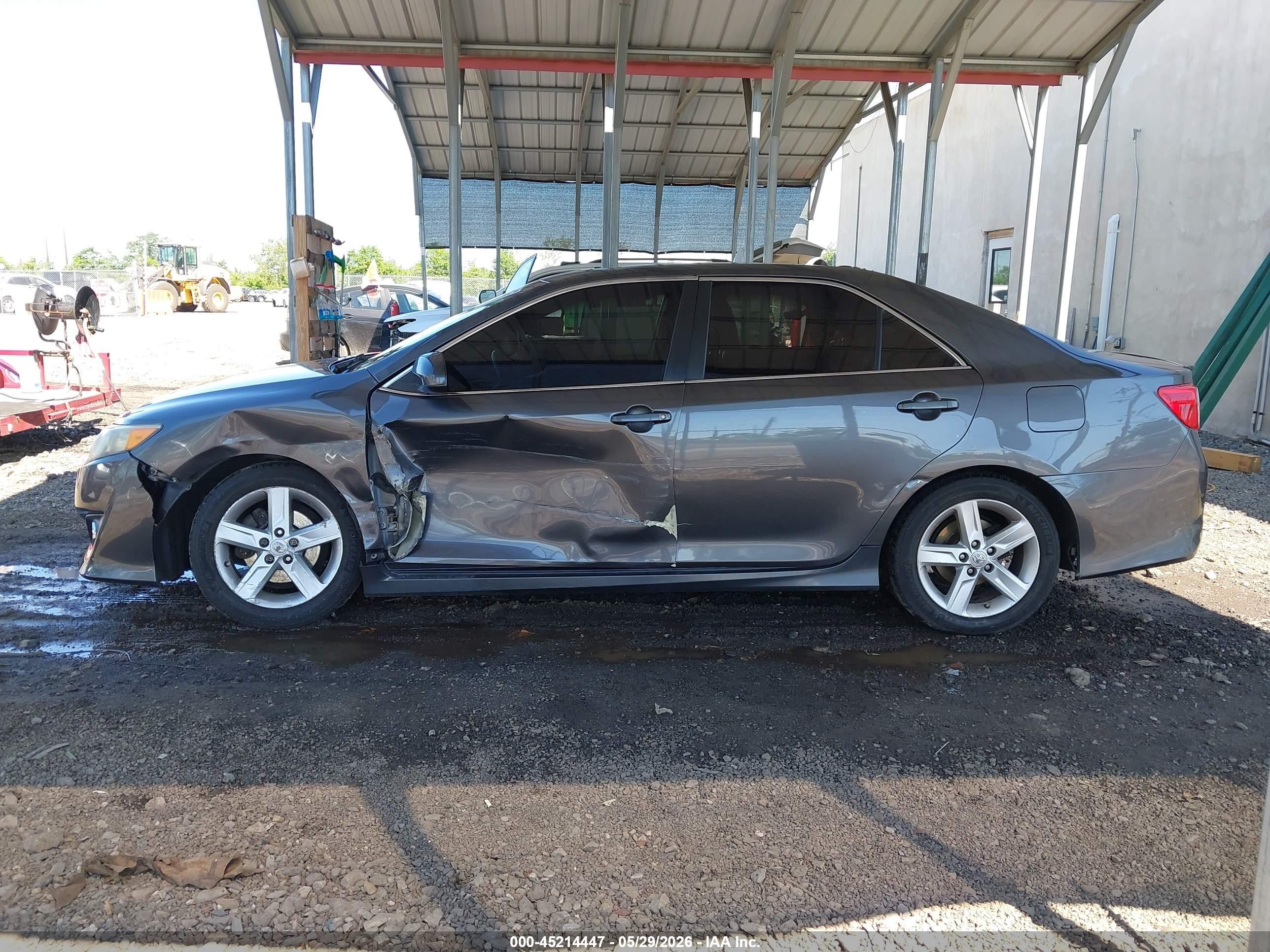 2012 Toyota Camry Se Серый vin: 4T1BF1FK6CU017142