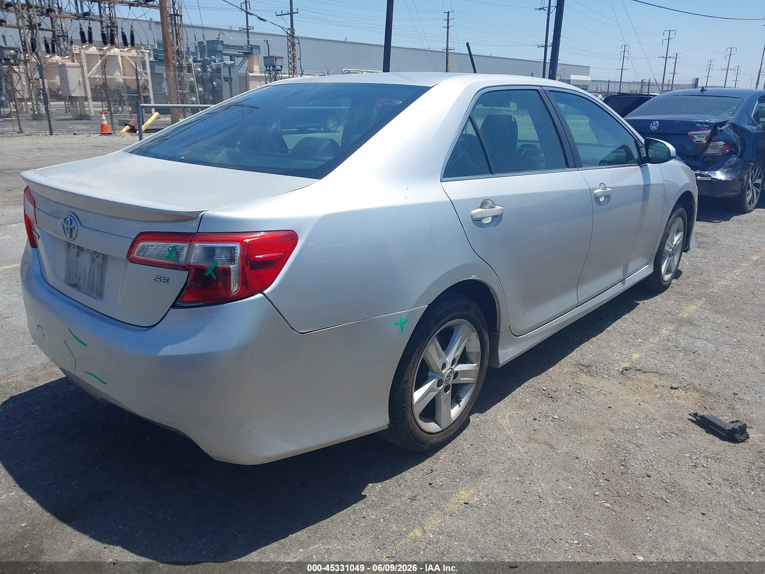2012 Toyota Camry Se Silver vin: 4T1BF1FK6CU026875