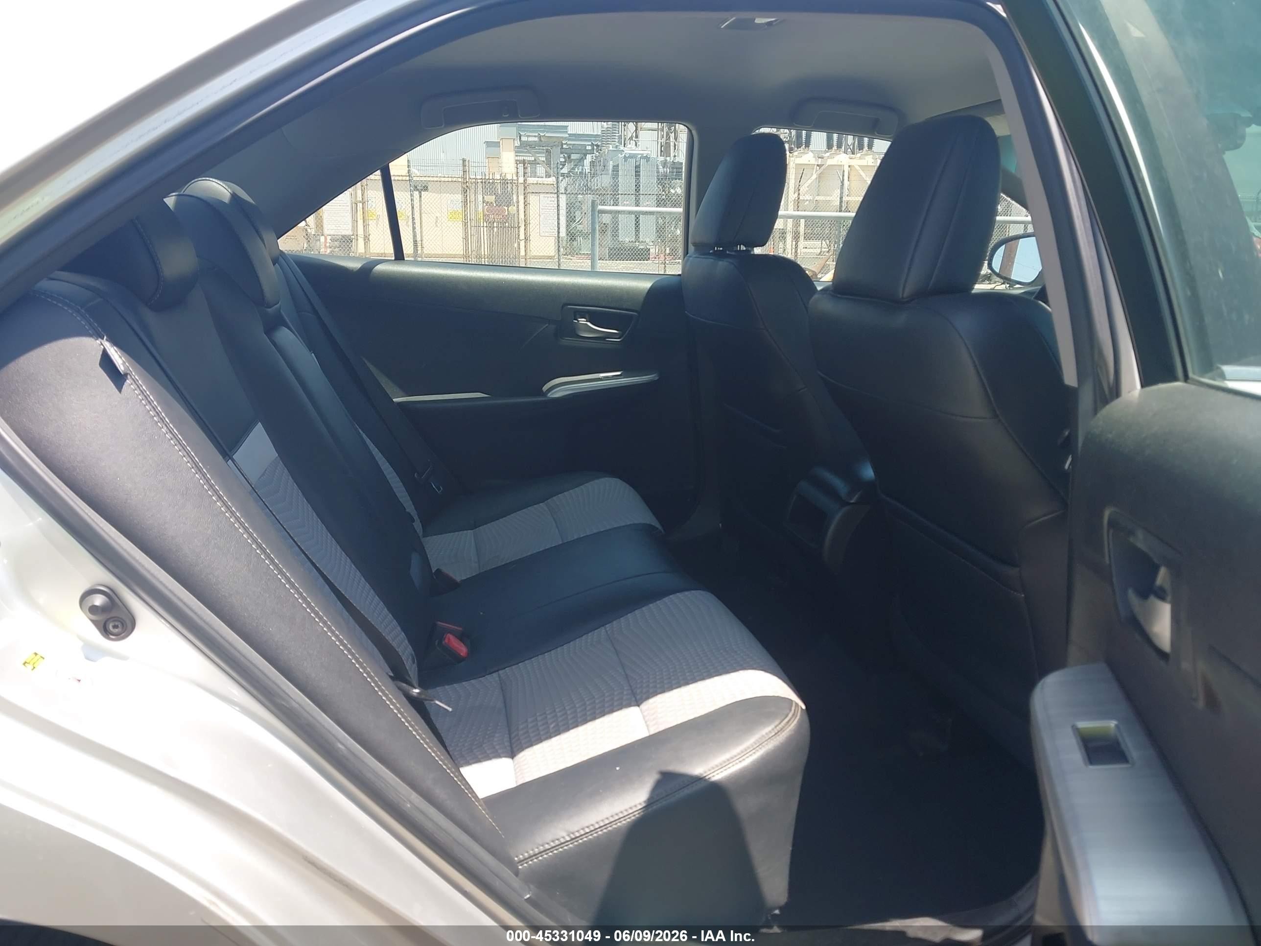 2012 Toyota Camry Se Silver vin: 4T1BF1FK6CU026875