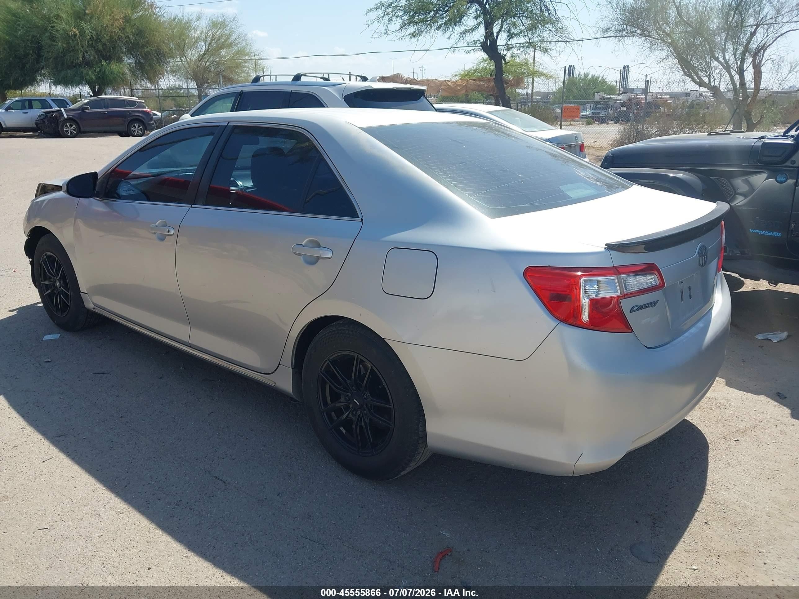 2012 Toyota Camry Le Silver vin: 4T1BF1FK6CU028237