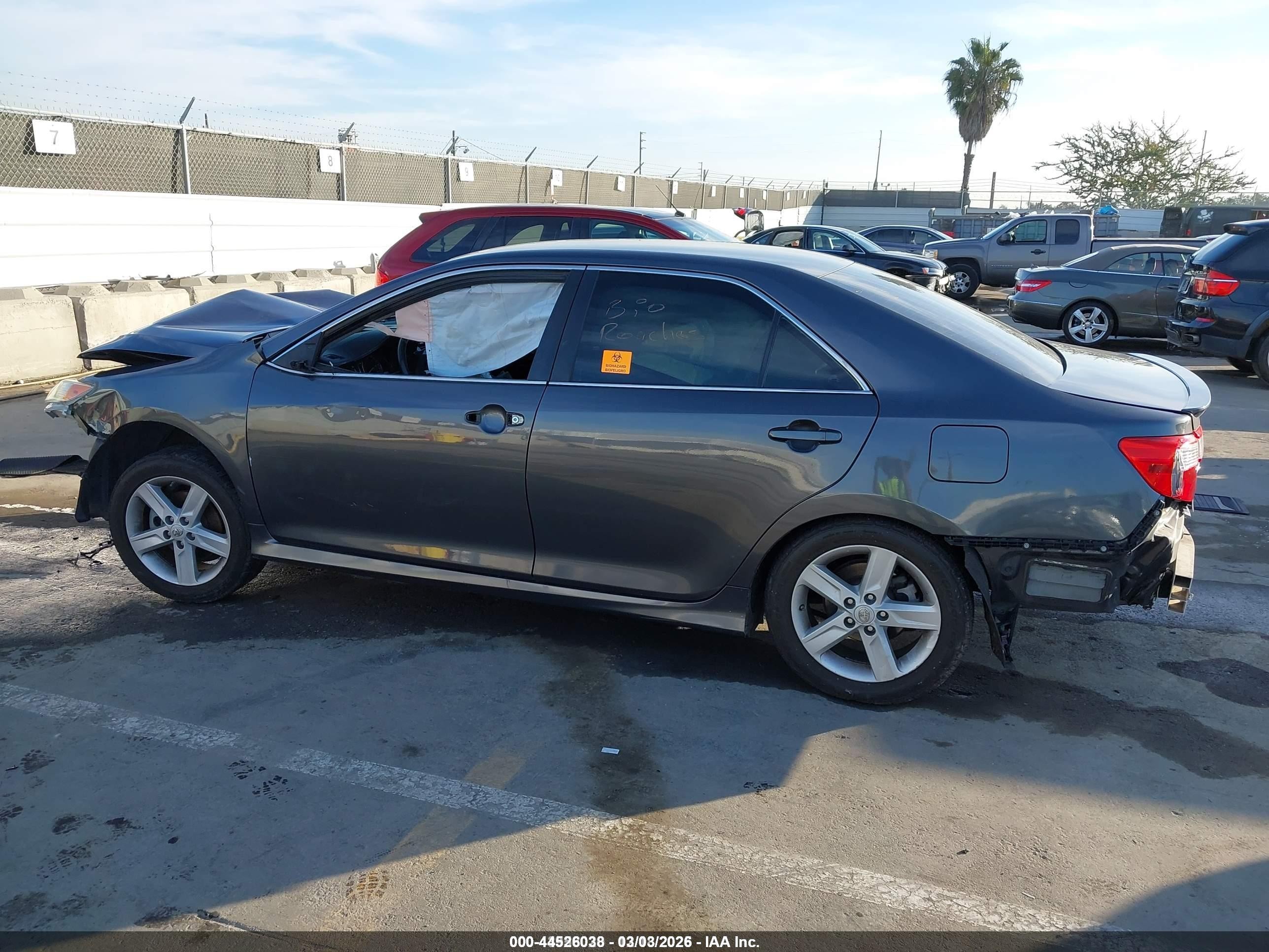 2012 Toyota Camry Se Gray vin: 4T1BF1FK6CU045913