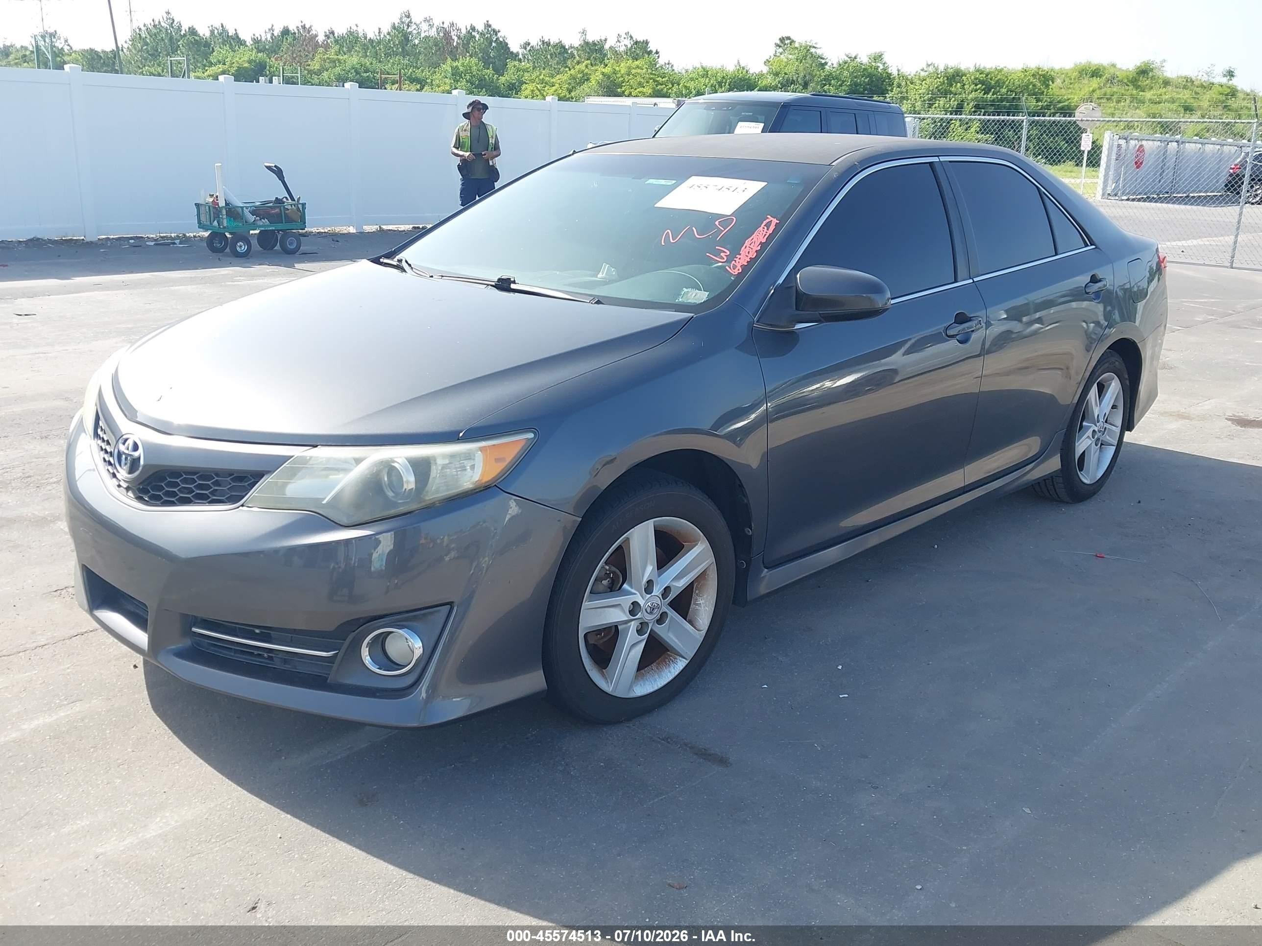 2012 Toyota Camry Se Gray vin: 4T1BF1FK6CU048438