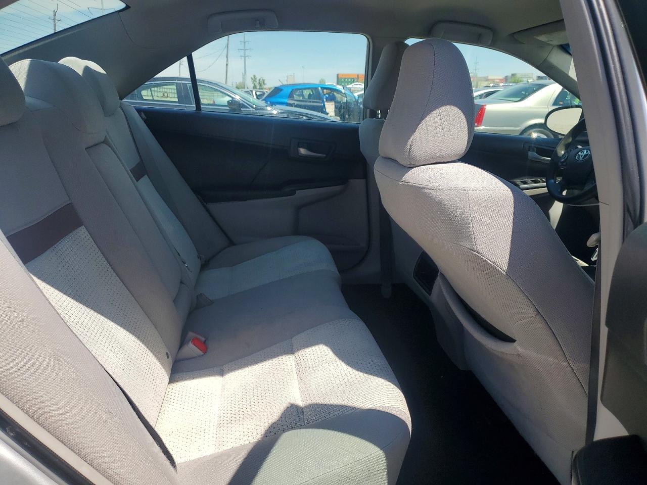 2012 Toyota Camry Le Silver vin: 4T1BF1FK6CU051002
