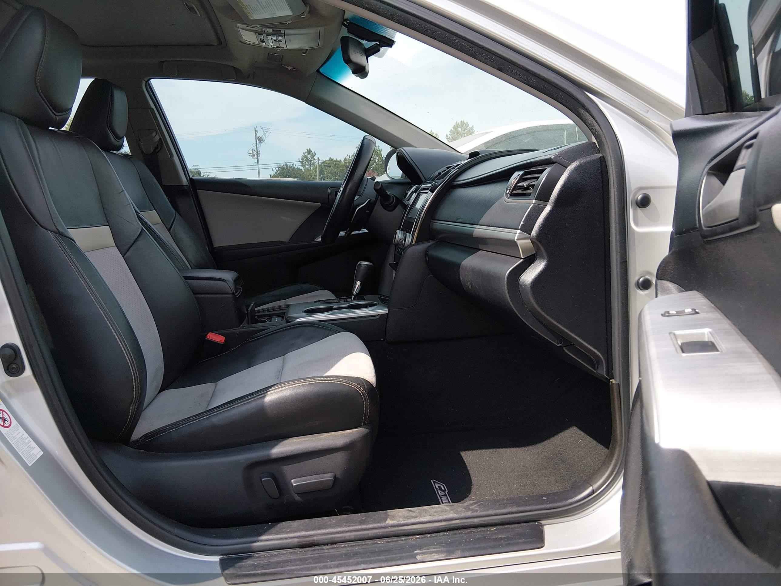 2012 Toyota Camry Se Silver vin: 4T1BF1FK6CU058872