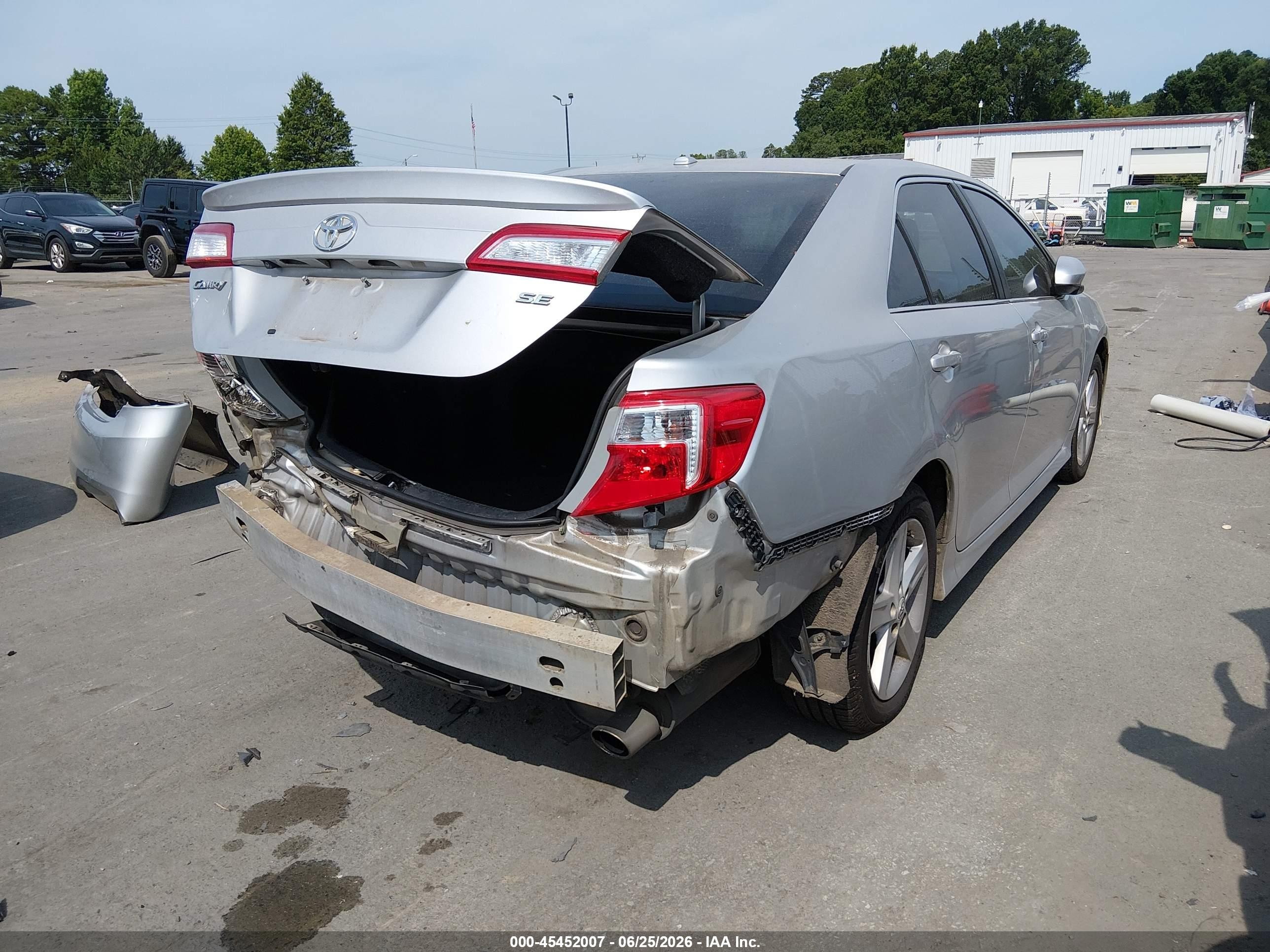 2012 Toyota Camry Se Silver vin: 4T1BF1FK6CU058872