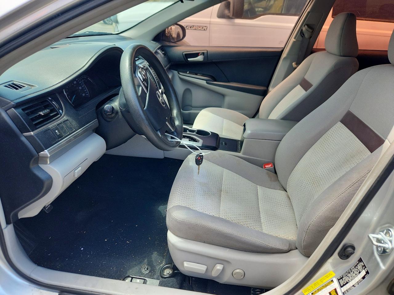 2012 Toyota Camry Le Silver vin: 4T1BF1FK6CU084839