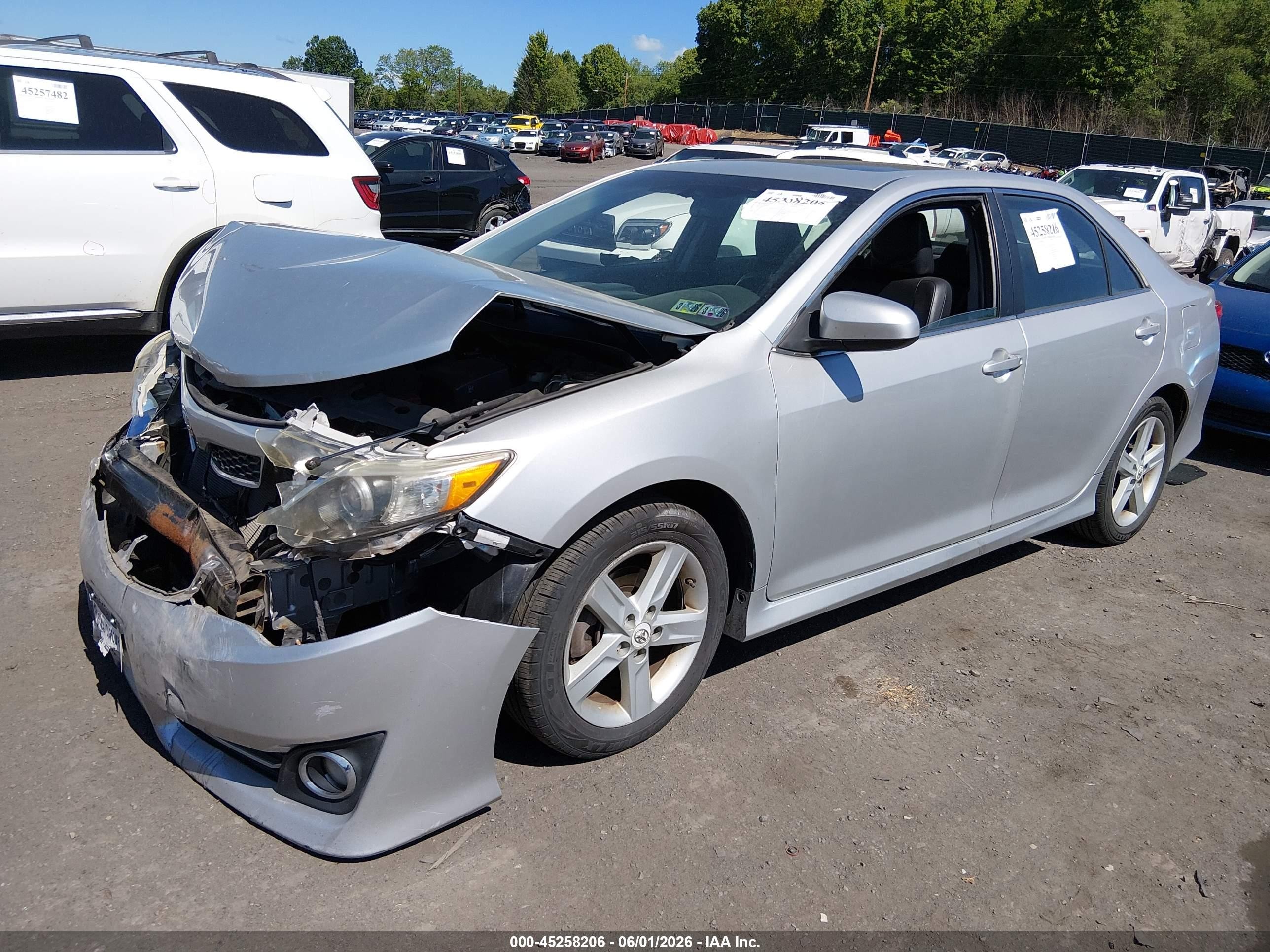 2012 Toyota Camry Se Серебряный vin: 4T1BF1FK6CU106547
