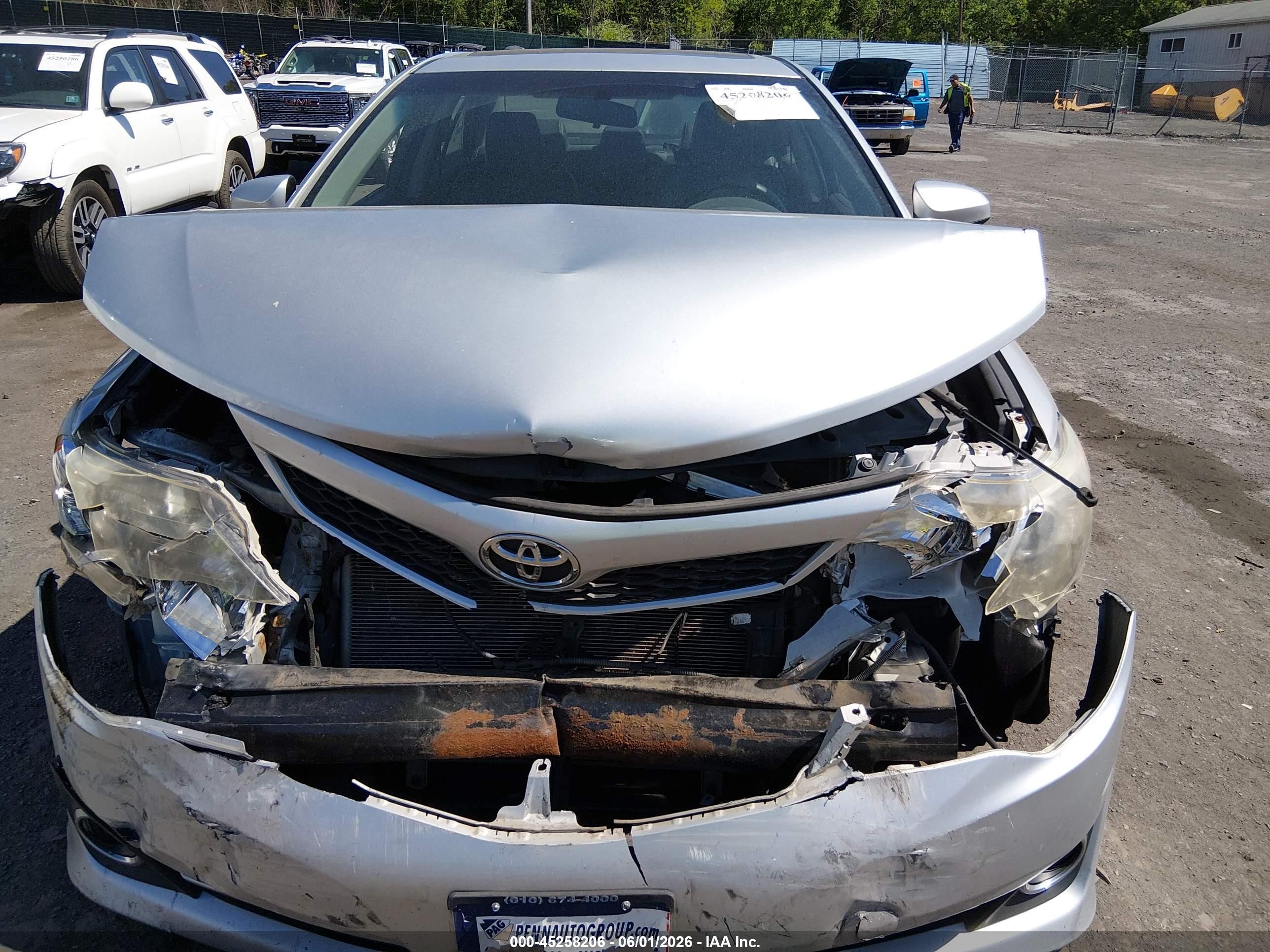 2012 Toyota Camry Se Серебряный vin: 4T1BF1FK6CU106547