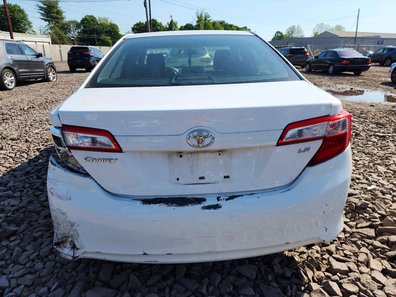 2012 Toyota Camry Le White vin: 4T1BF1FK6CU108444