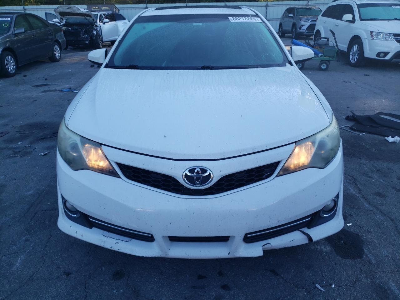 2012 Toyota Camry Base Белый vin: 4T1BF1FK6CU123137