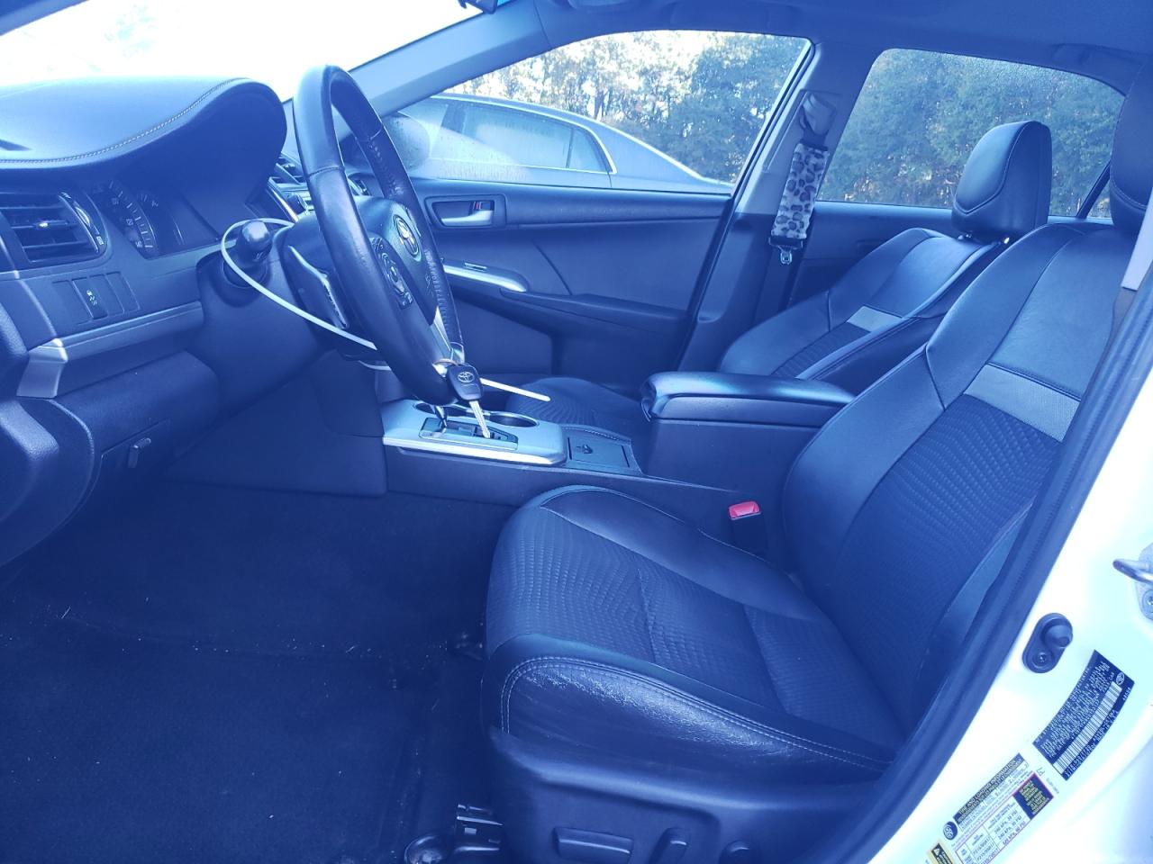 2012 Toyota Camry Base Белый vin: 4T1BF1FK6CU123137