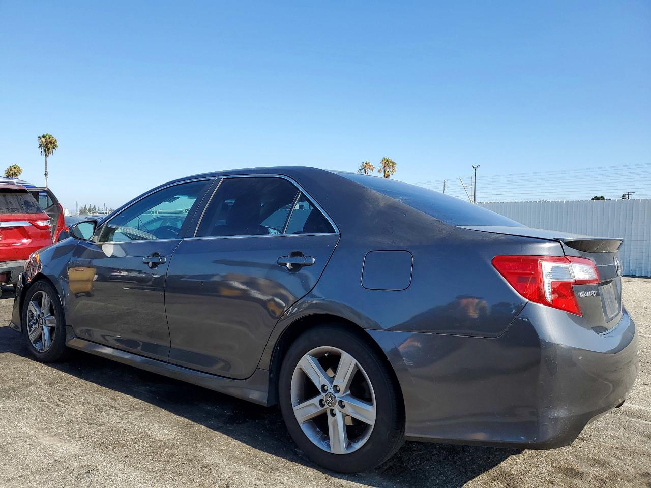 2012 Toyota Camry Se Серый vin: 4T1BF1FK6CU135966