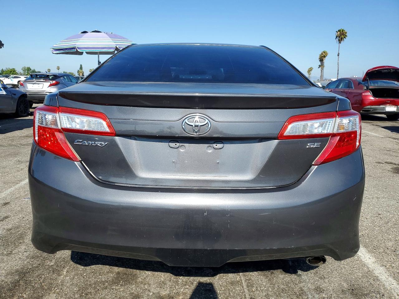 2012 Toyota Camry Se Серый vin: 4T1BF1FK6CU135966
