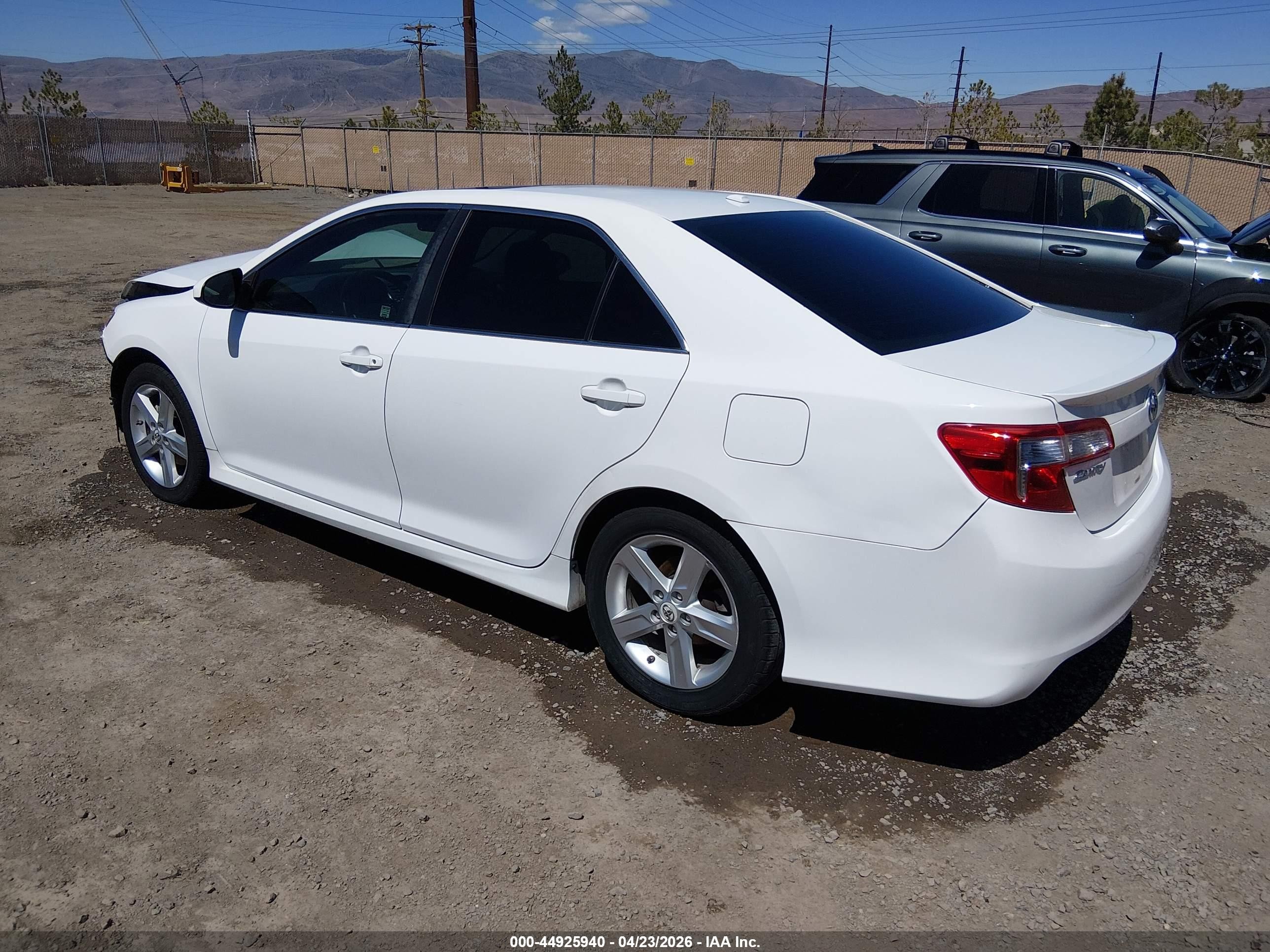 2012 Toyota Camry Se White vin: 4T1BF1FK6CU142996