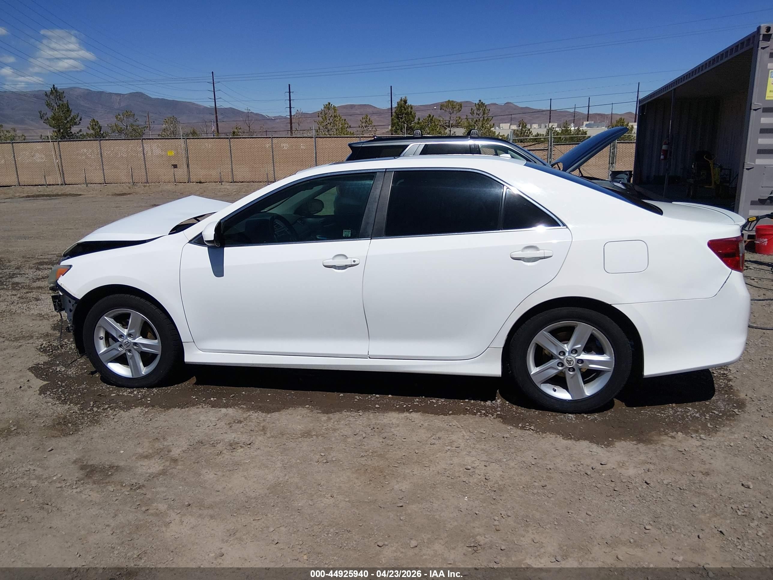 2012 Toyota Camry Se White vin: 4T1BF1FK6CU142996