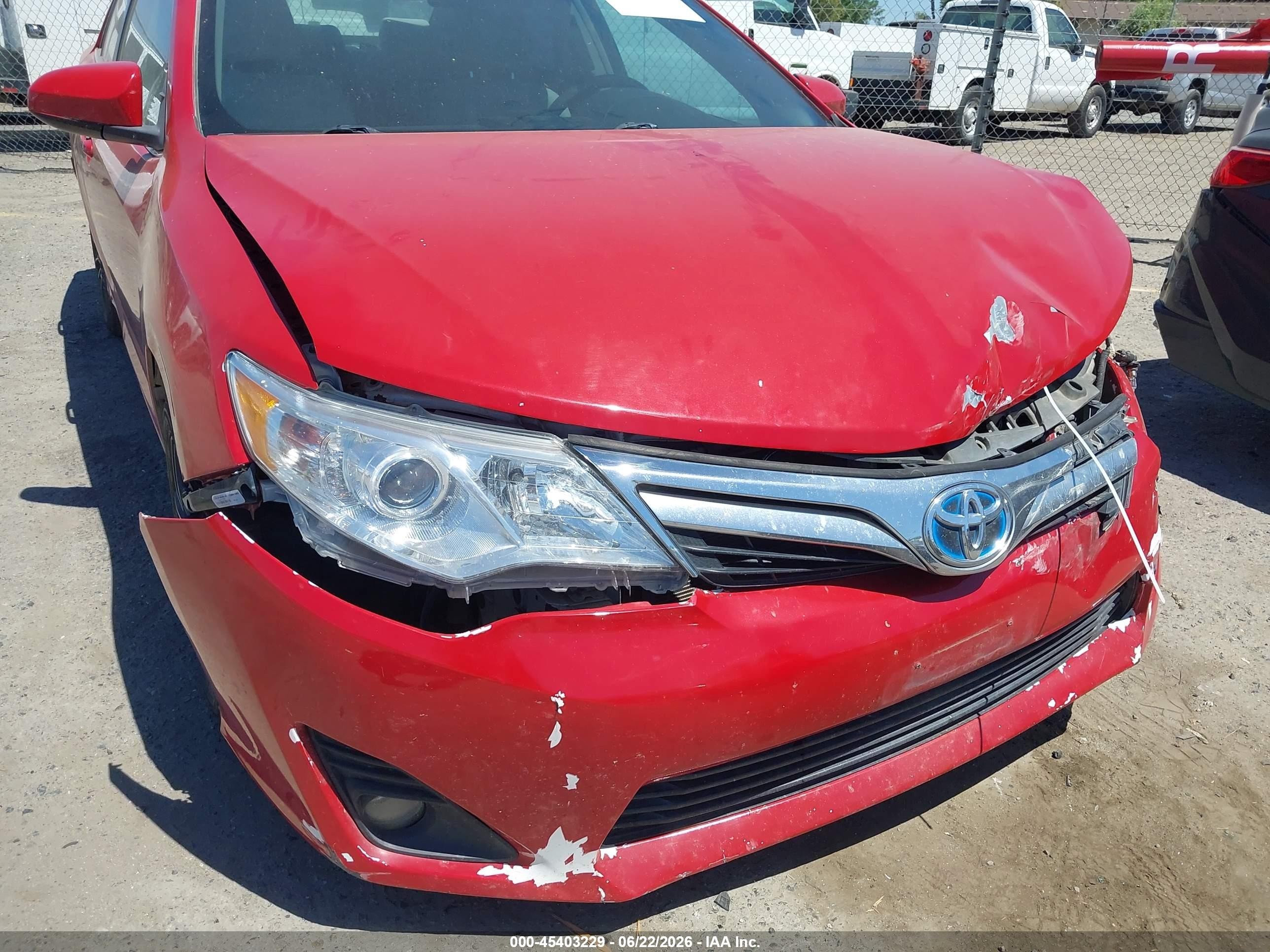 2012 Toyota Camry Le Red vin: 4T1BF1FK6CU152377