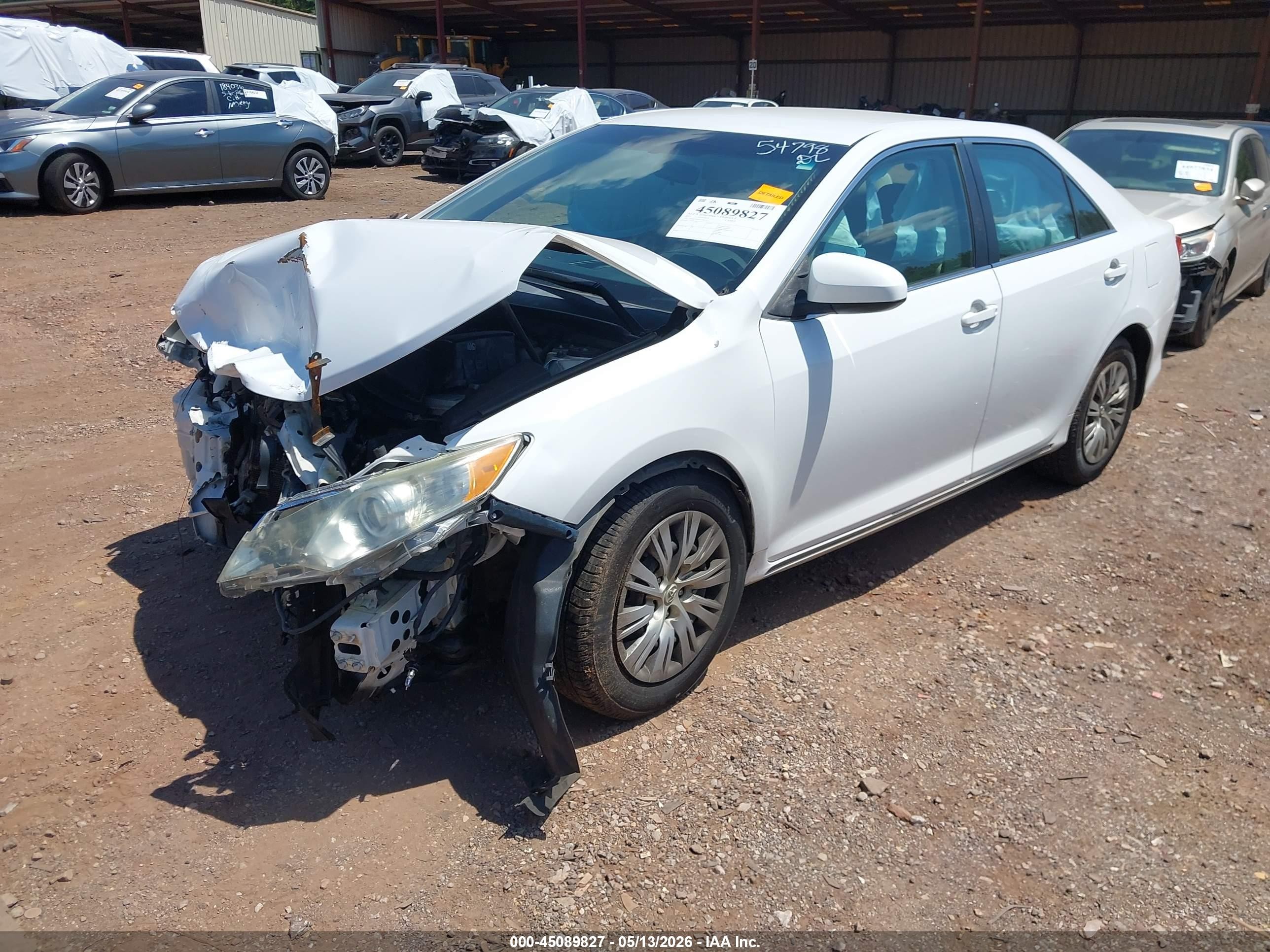 2012 Toyota Camry Le White vin: 4T1BF1FK6CU180731