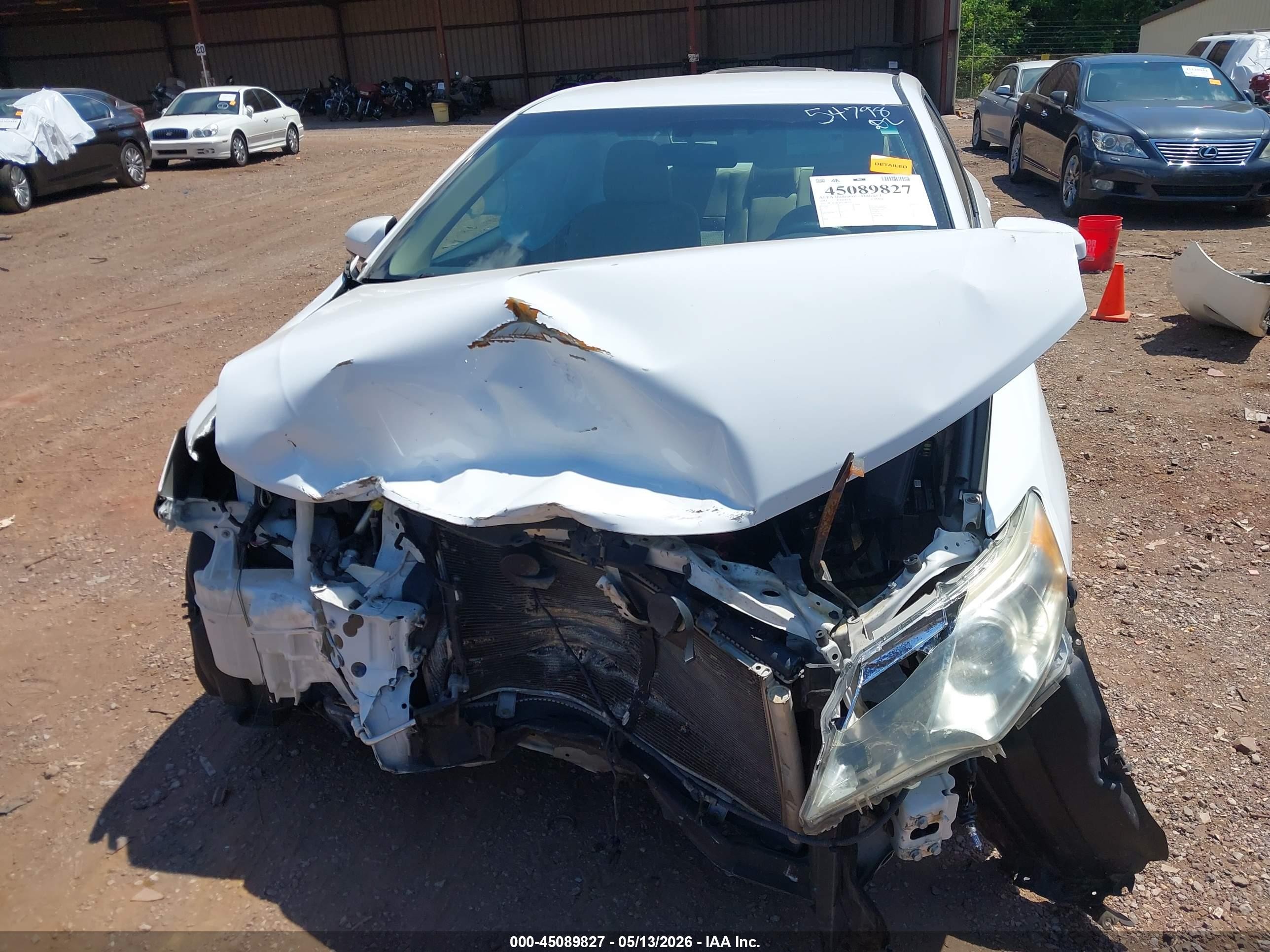 2012 Toyota Camry Le White vin: 4T1BF1FK6CU180731