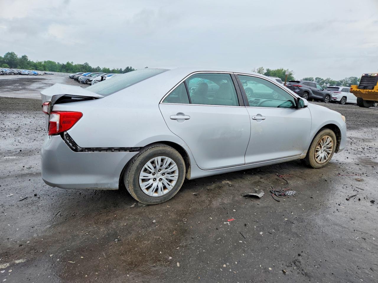2012 Toyota Camry L Silver vin: 4T1BF1FK6CU507886