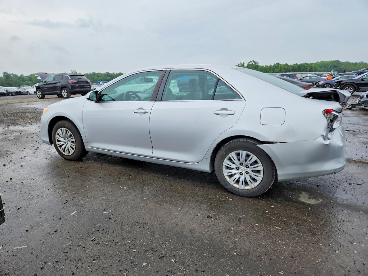 2012 Toyota Camry L Silver vin: 4T1BF1FK6CU507886