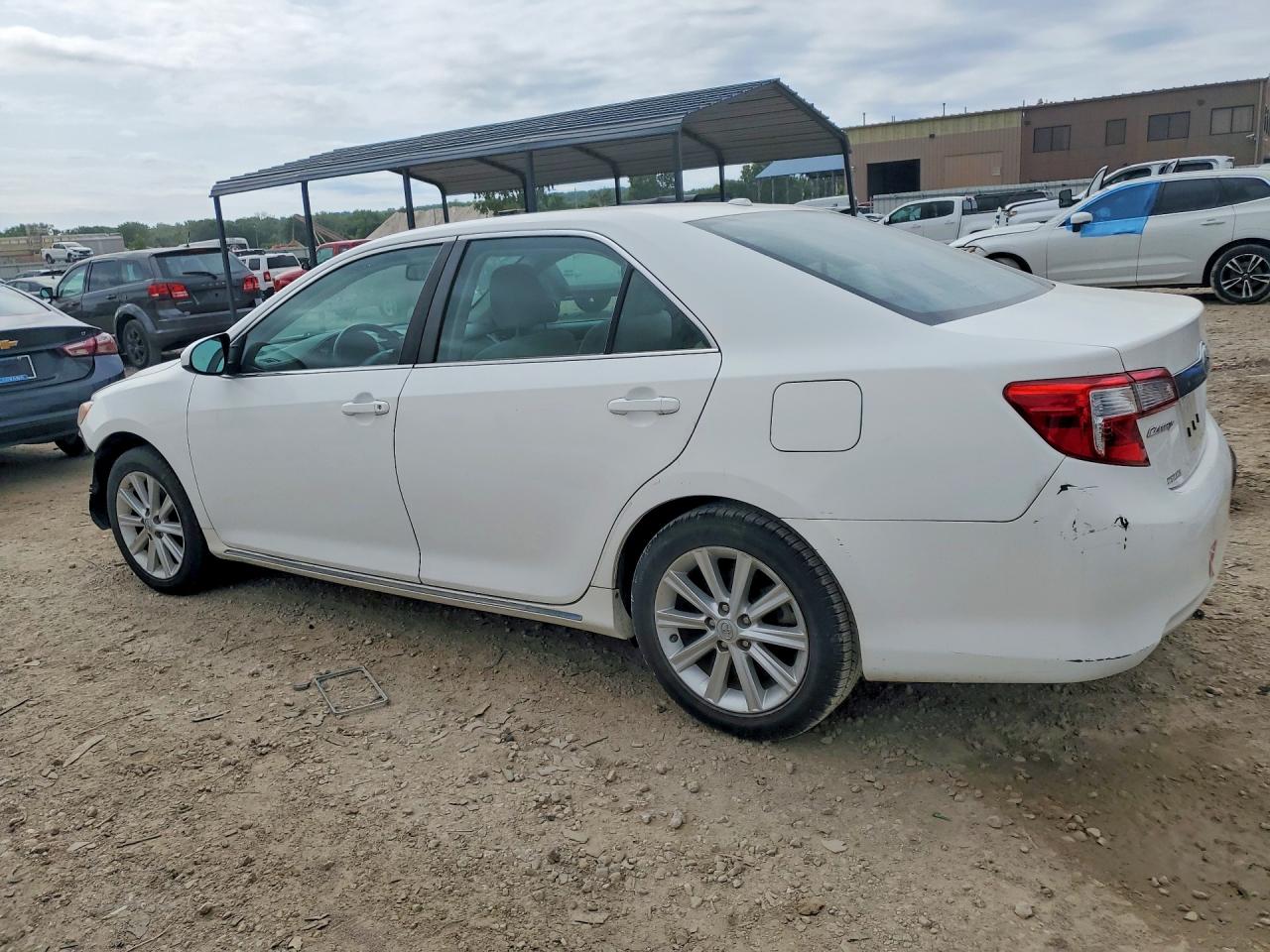 2012 Toyota Camry Xle Белый vin: 4T1BF1FK6CU510495