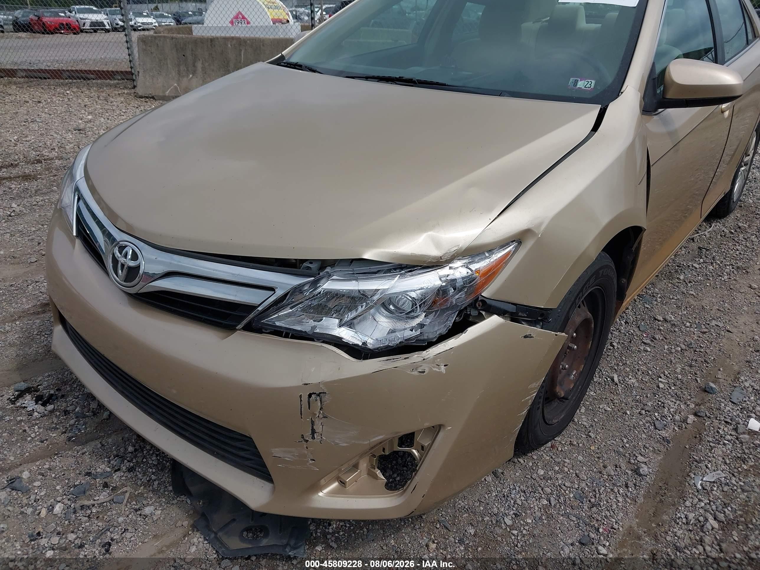 2012 Toyota Camry Le Золотой vin: 4T1BF1FK6CU510836