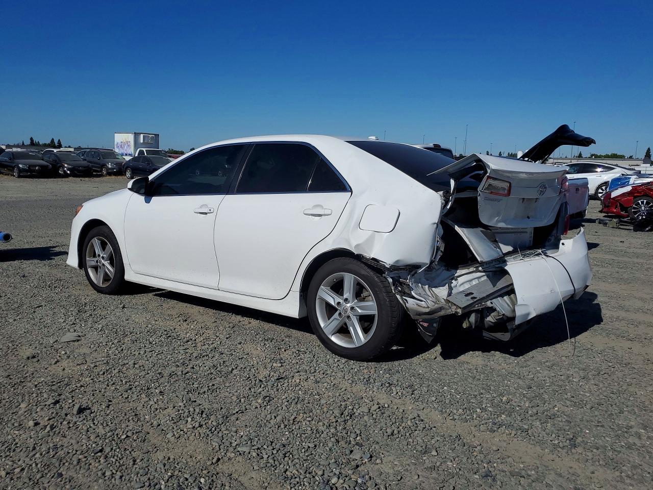 2012 Toyota Camry Se White vin: 4T1BF1FK6CU558613