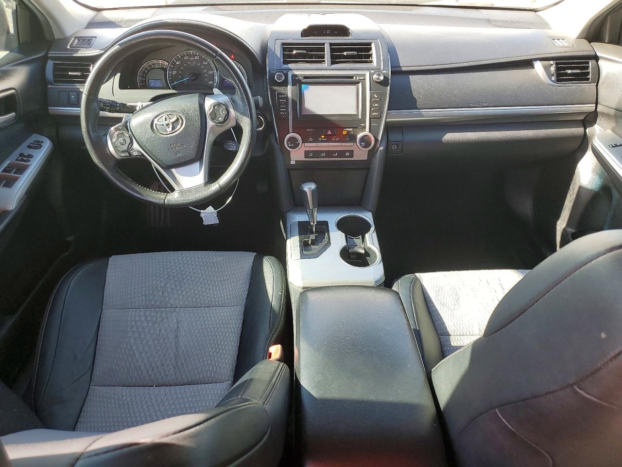 2012 Toyota Camry Se White vin: 4T1BF1FK6CU558613