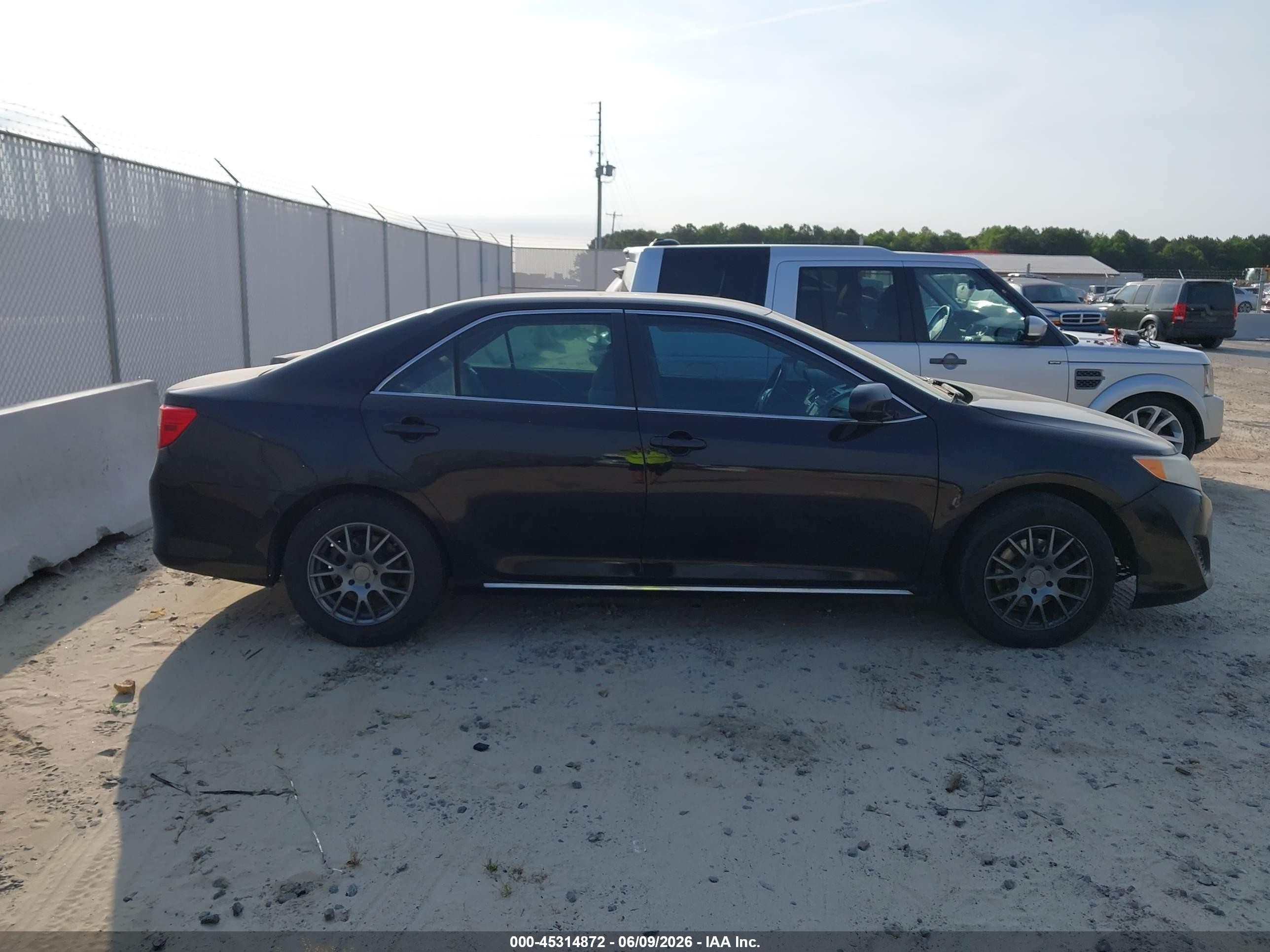 2012 Toyota Camry Le Black vin: 4T1BF1FK6CU564797