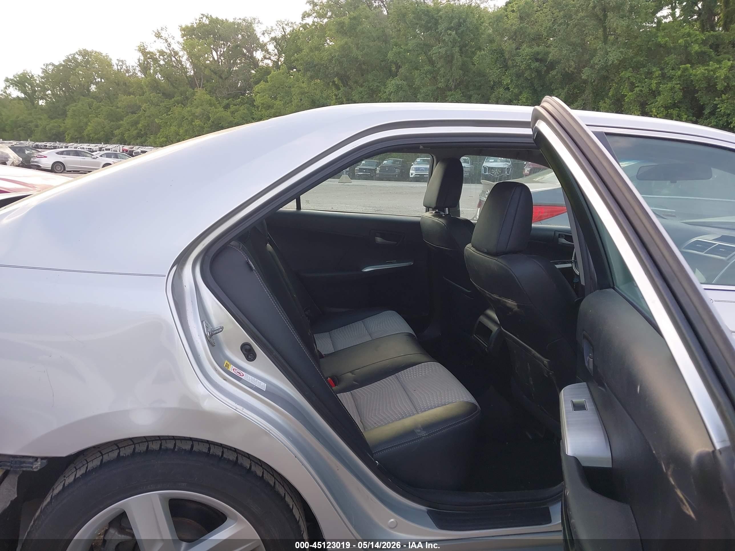 2012 Toyota Camry Se Серебряный vin: 4T1BF1FK6CU574679