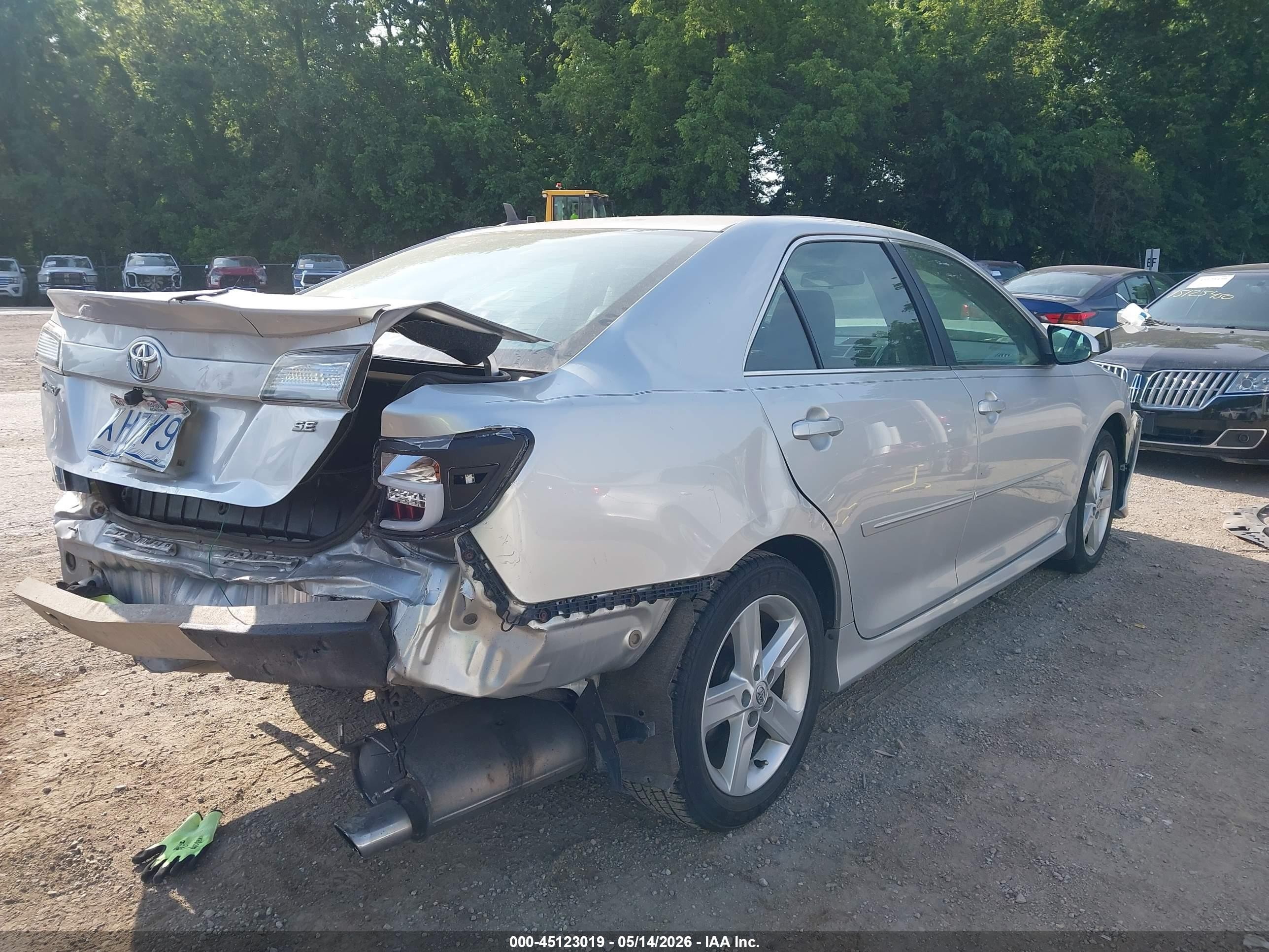 2012 Toyota Camry Se Серебряный vin: 4T1BF1FK6CU574679