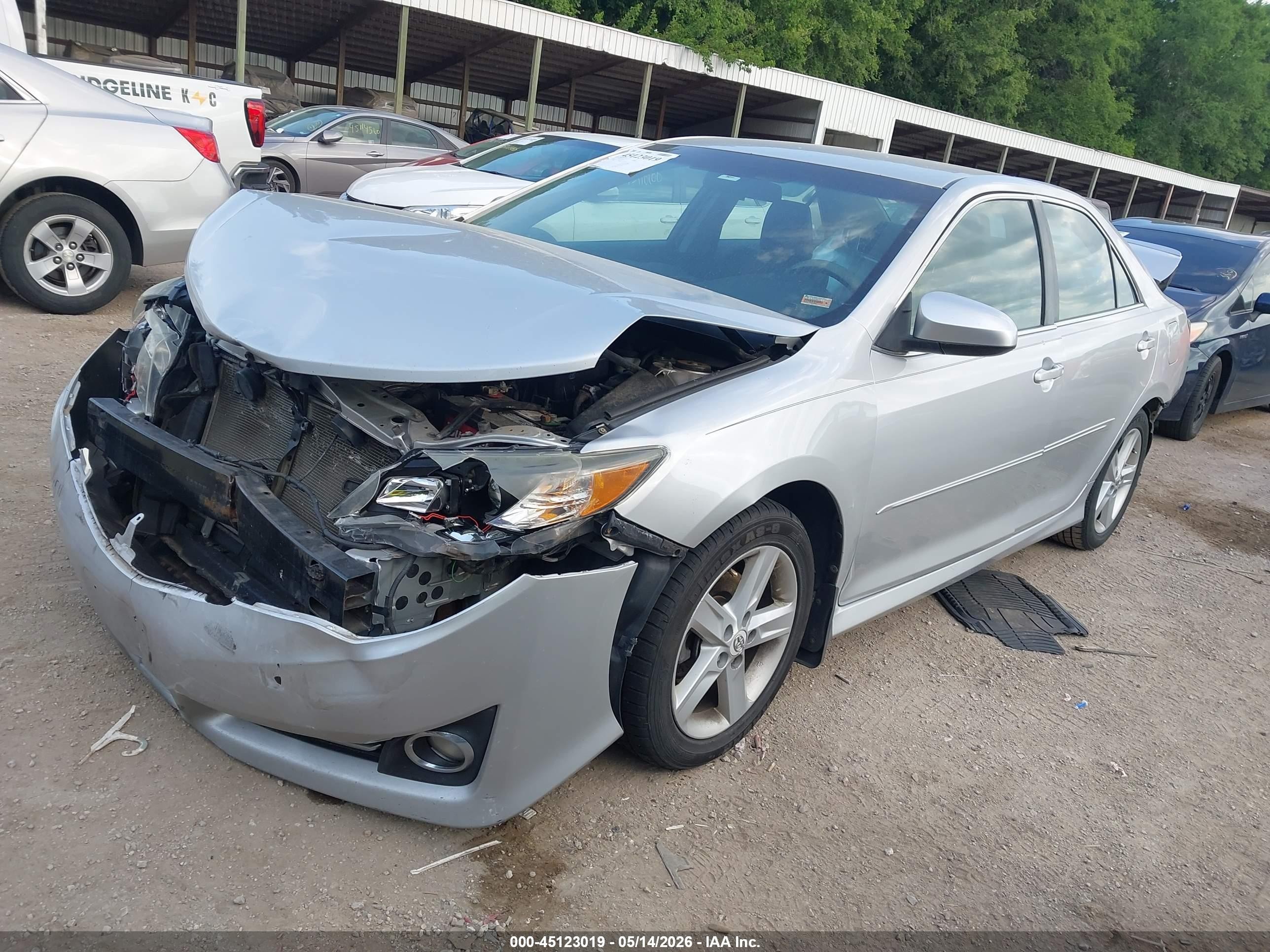 2012 Toyota Camry Se Серебряный vin: 4T1BF1FK6CU574679