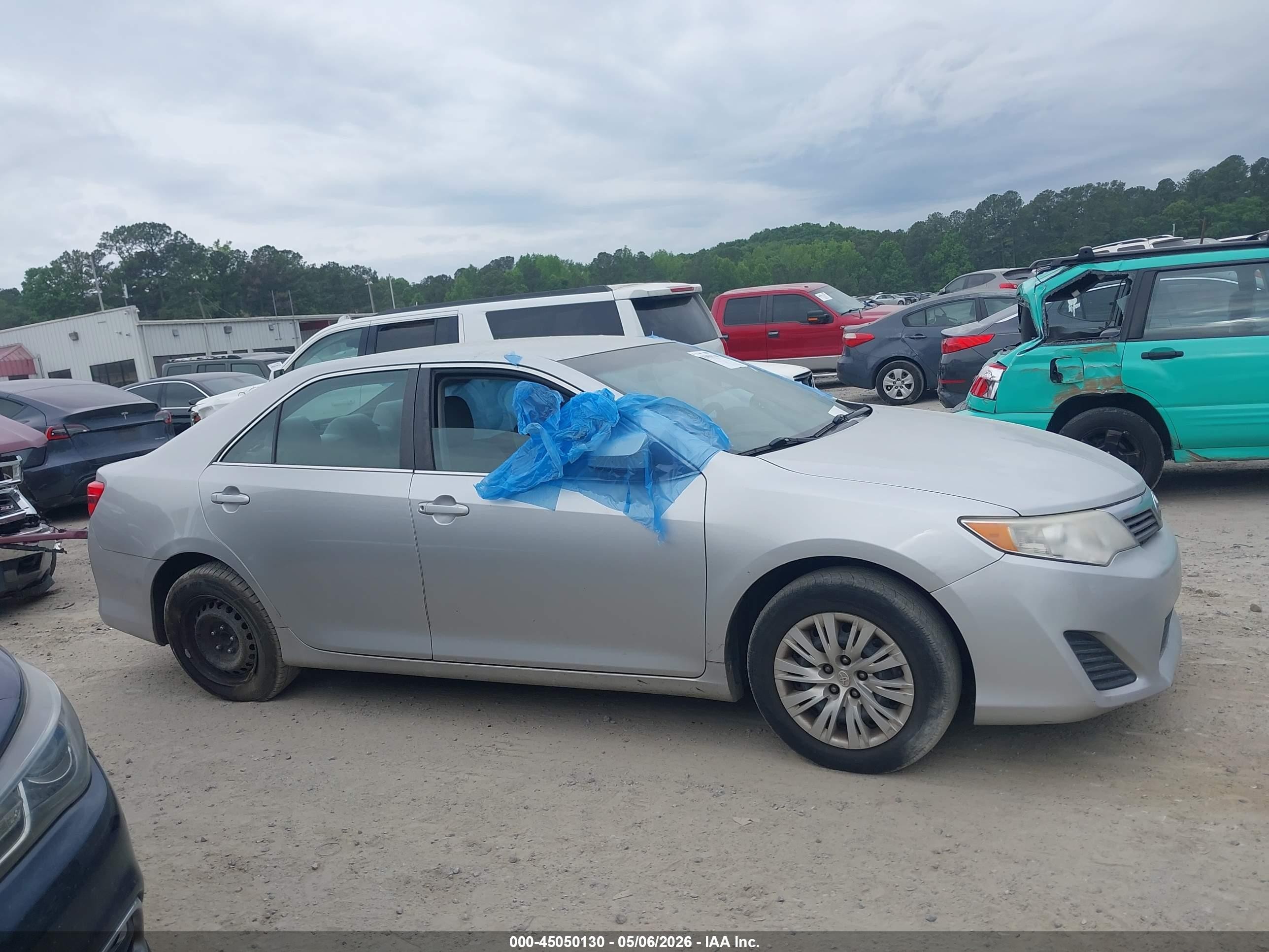 2012 Toyota Camry L Silver vin: 4T1BF1FK6CU594916