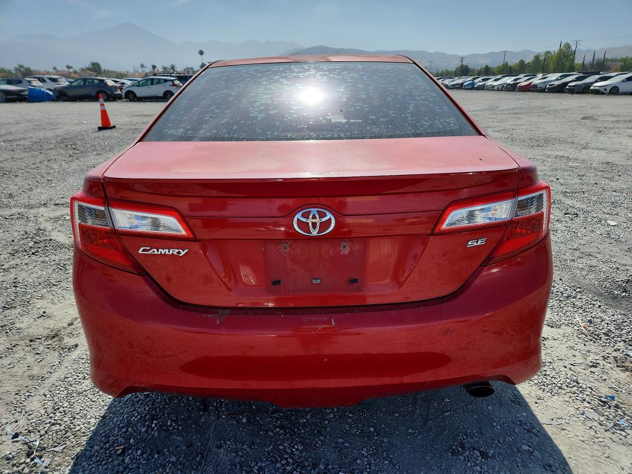 2012 Toyota Camry L Red vin: 4T1BF1FK6CU596388