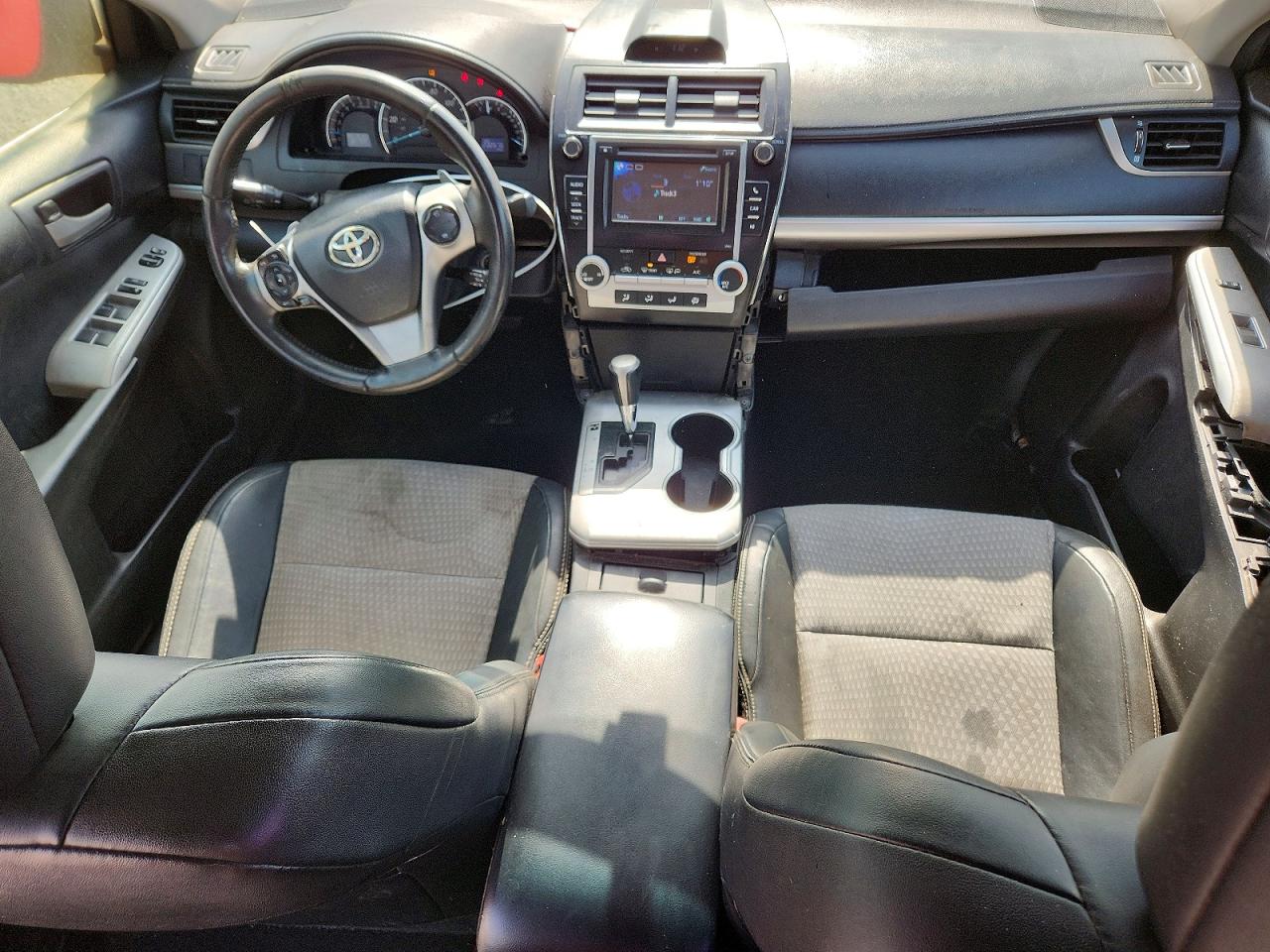 2012 Toyota Camry L Red vin: 4T1BF1FK6CU596388