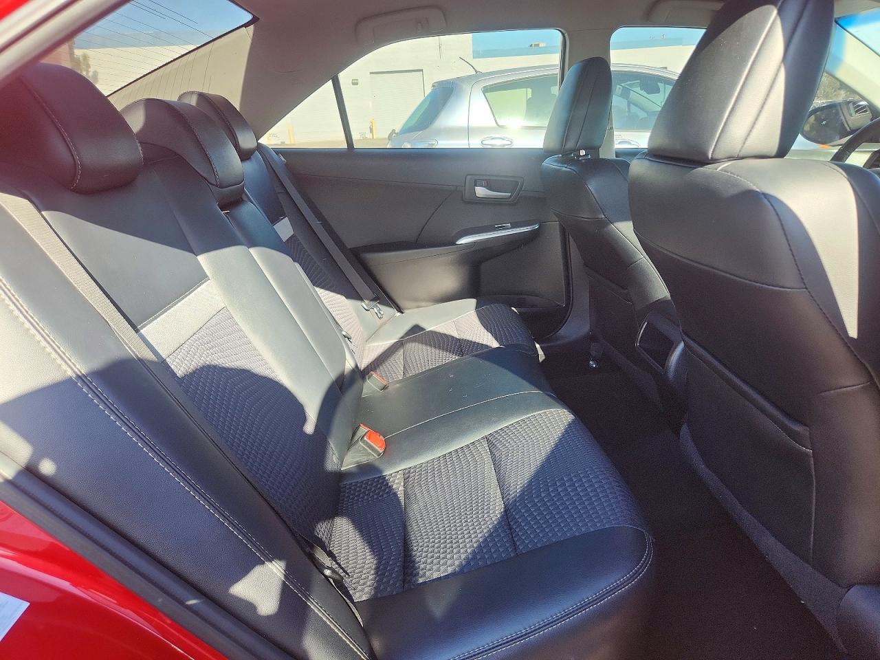 2012 Toyota Camry Se Red vin: 4T1BF1FK6CU598092