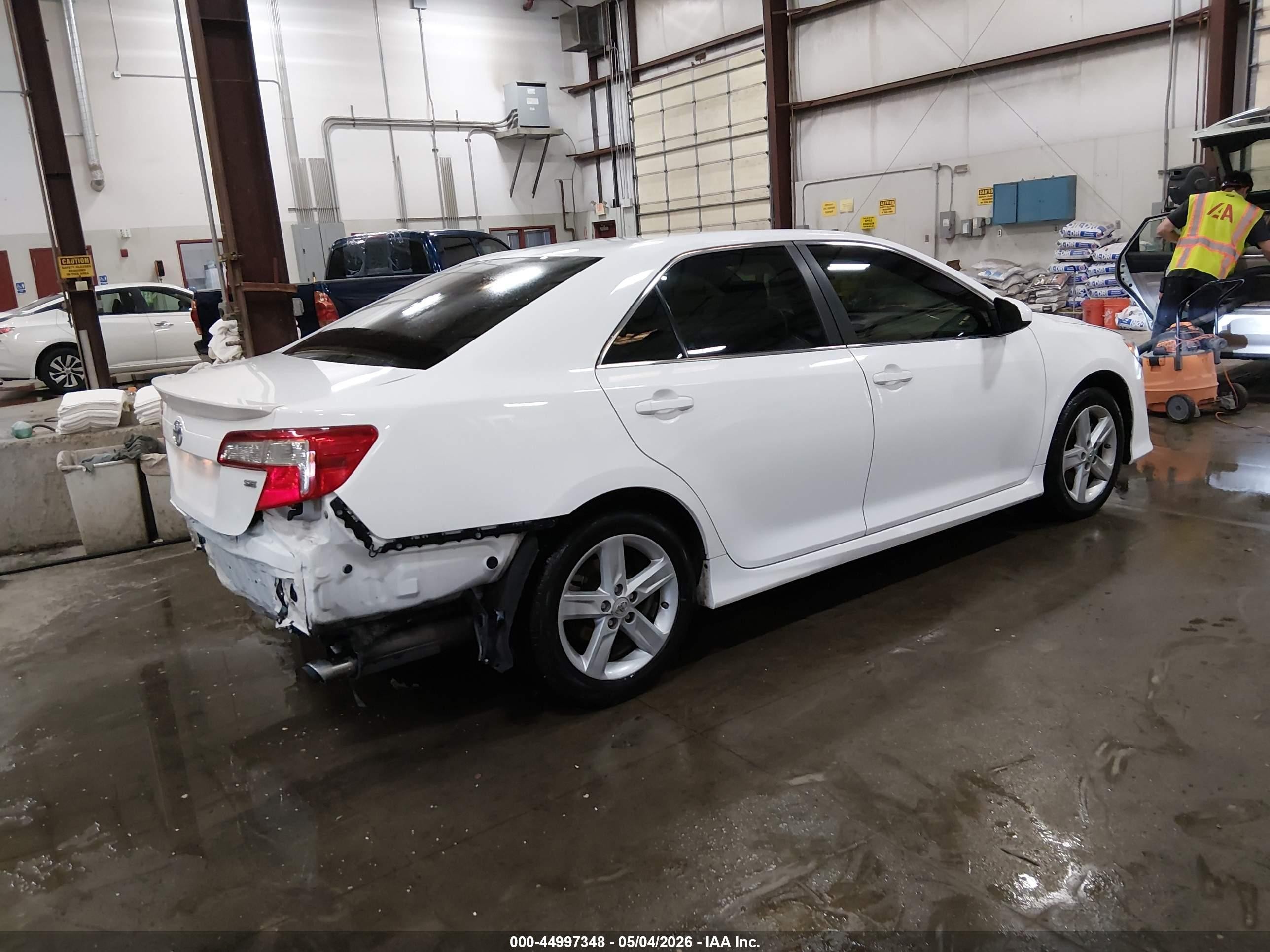 2012 Toyota Camry Se White vin: 4T1BF1FK6CU599324