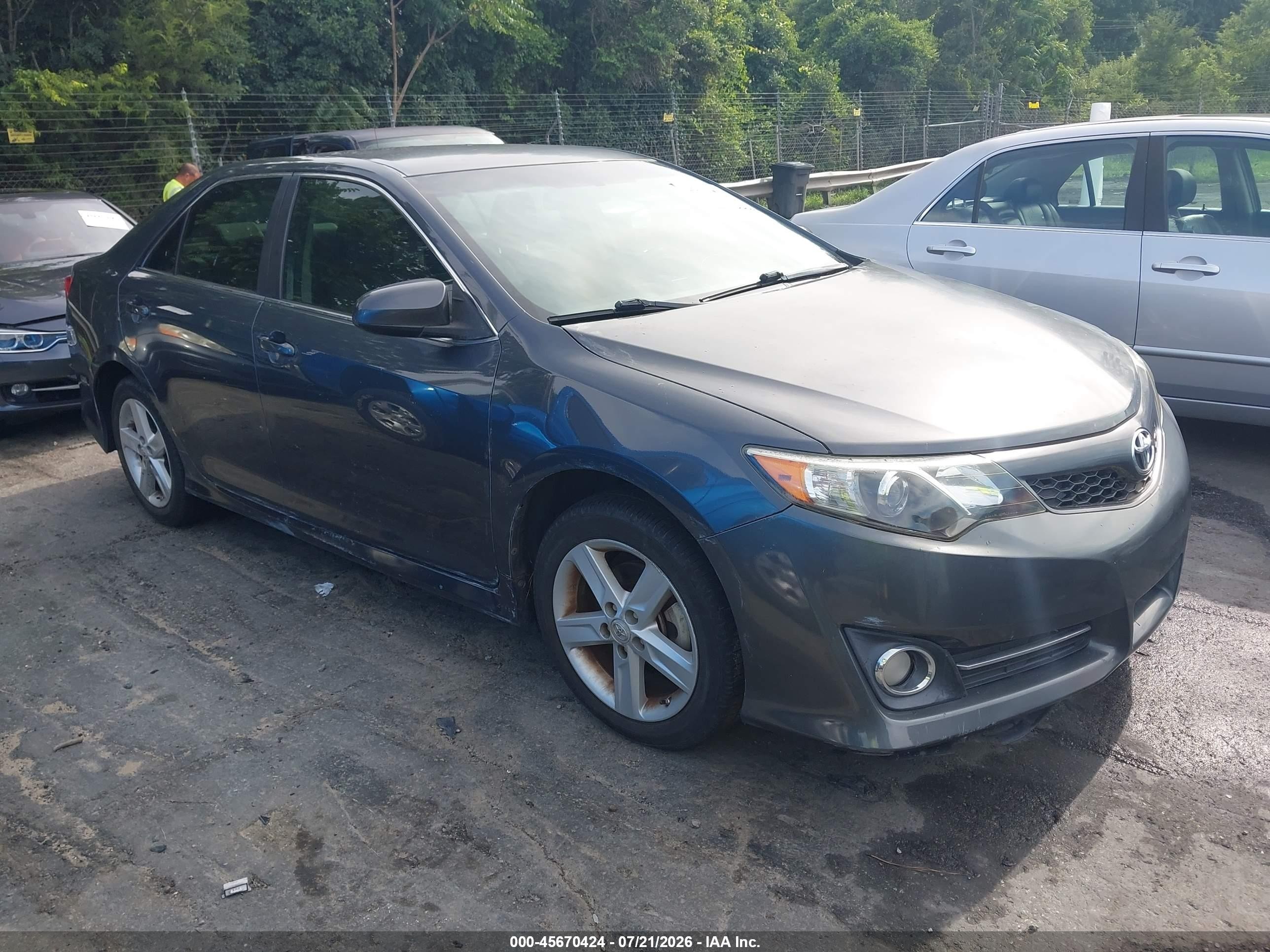 2012 Toyota Camry Se Gray vin: 4T1BF1FK6CU603310