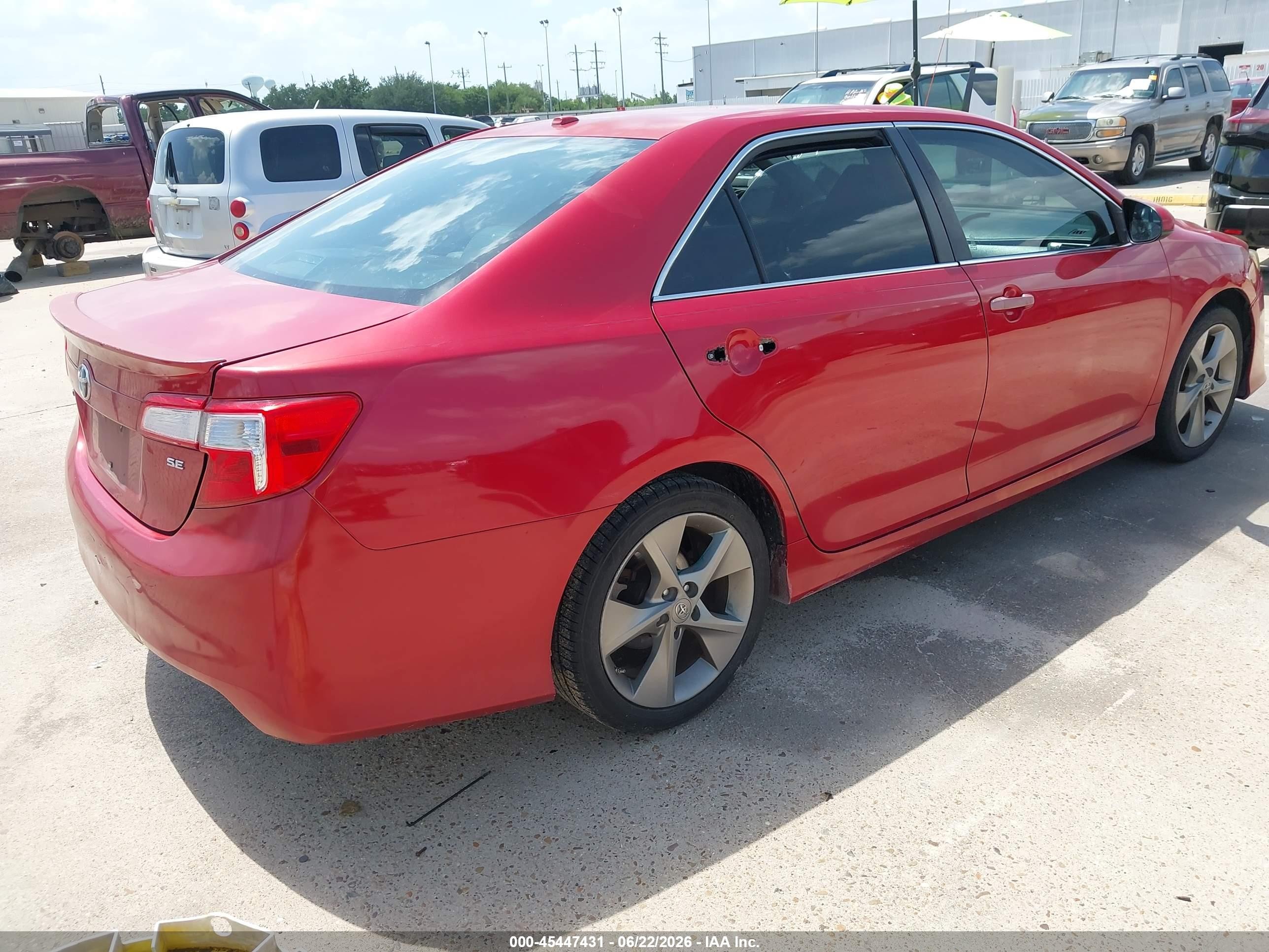 2012 Toyota Camry Se Limited Edition Red vin: 4T1BF1FK6CU622150