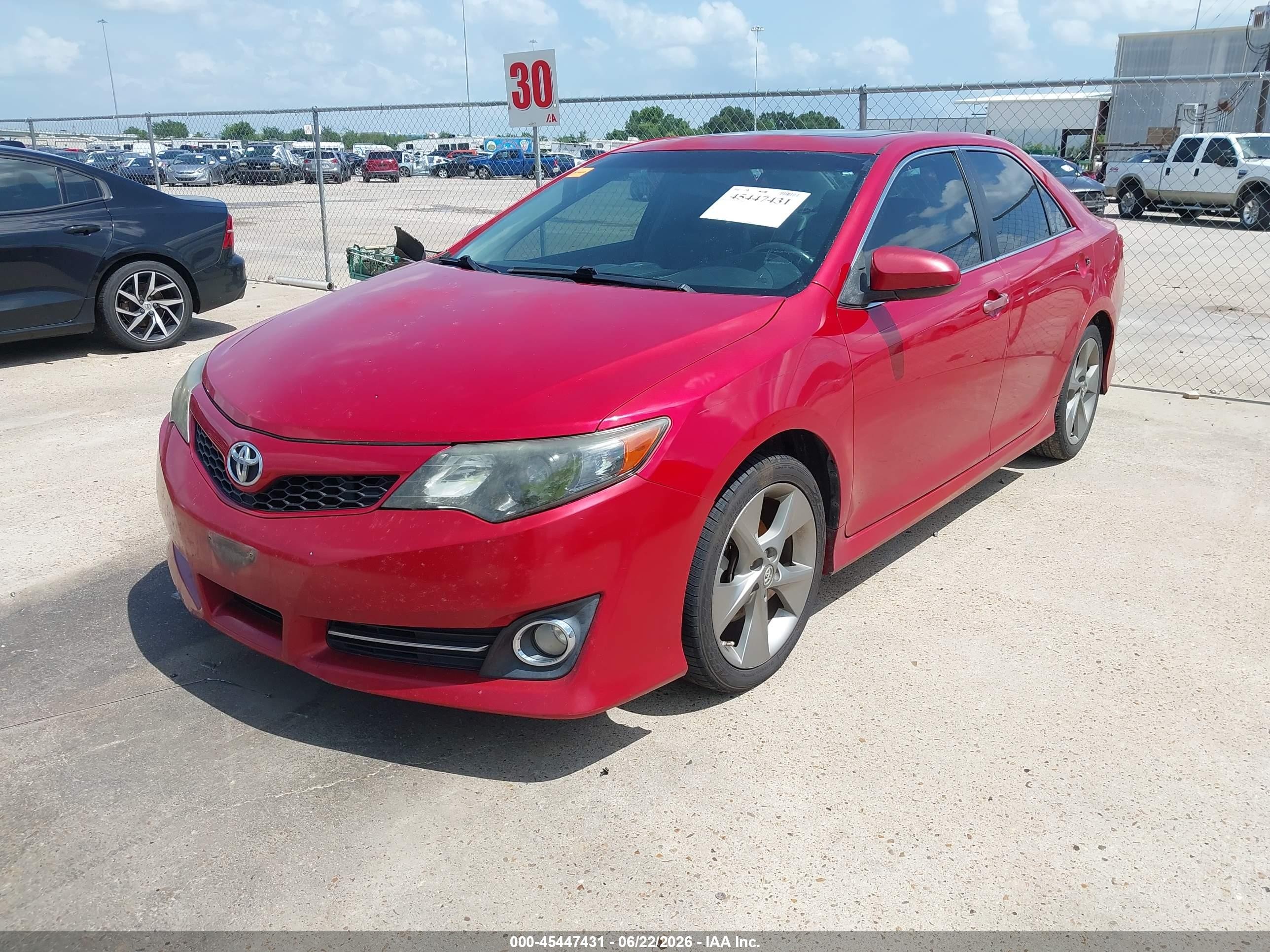 2012 Toyota Camry Se Limited Edition Red vin: 4T1BF1FK6CU622150